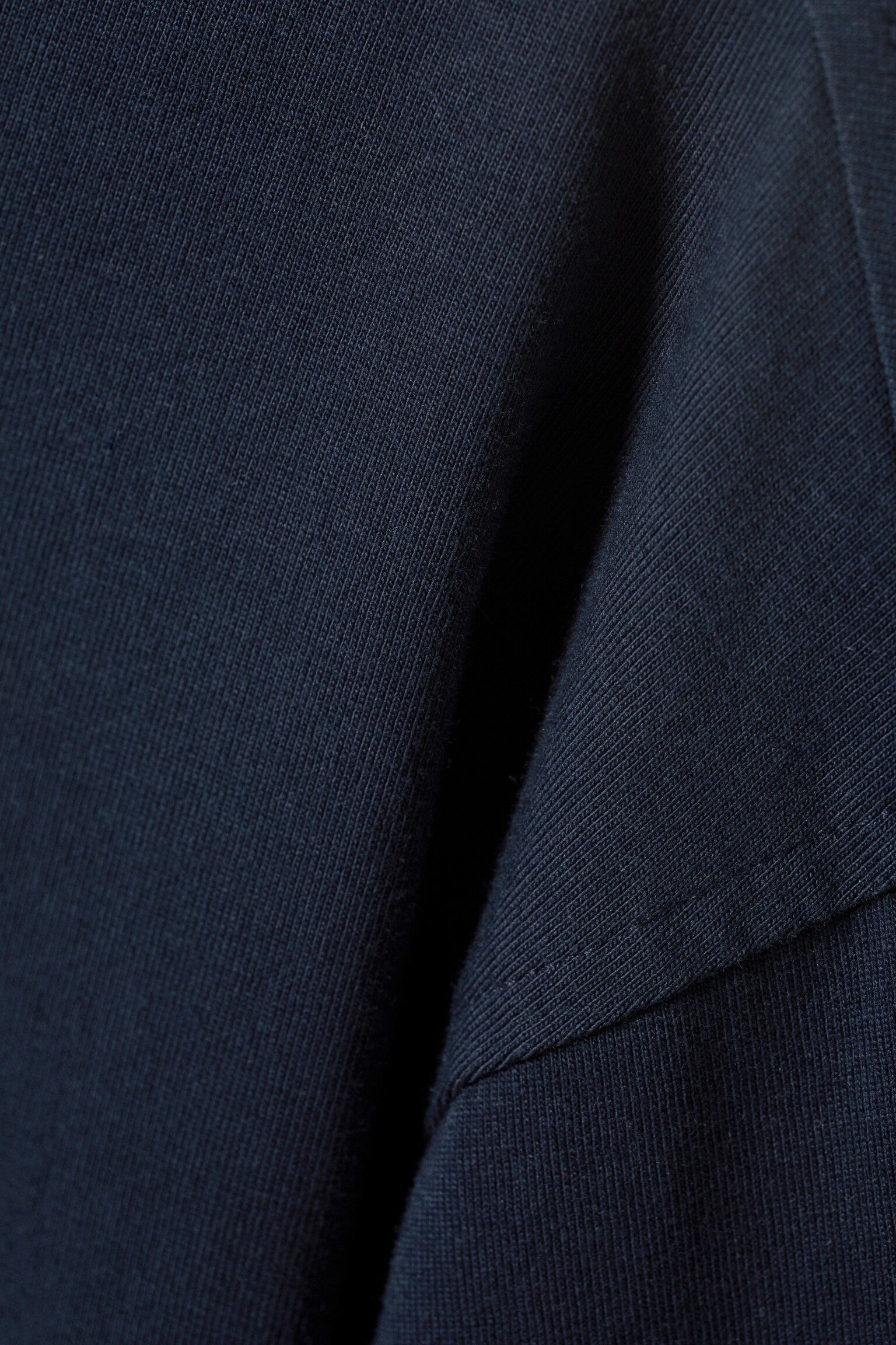 En oversized långärmad t-shirt - Mörk marinblå/Vit/Svart/Stark orange/Burgundy/Dimgrå - 5