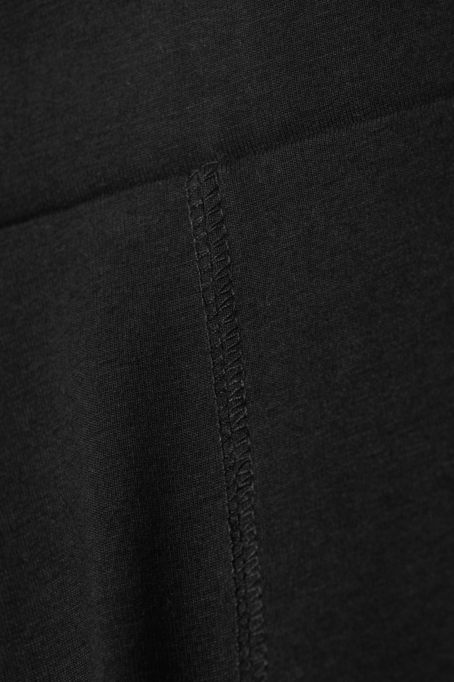 Eng anliegende Biker-Shorts mit mittlerer Bundhöhe - Schwarz/Grau-Beige - 3