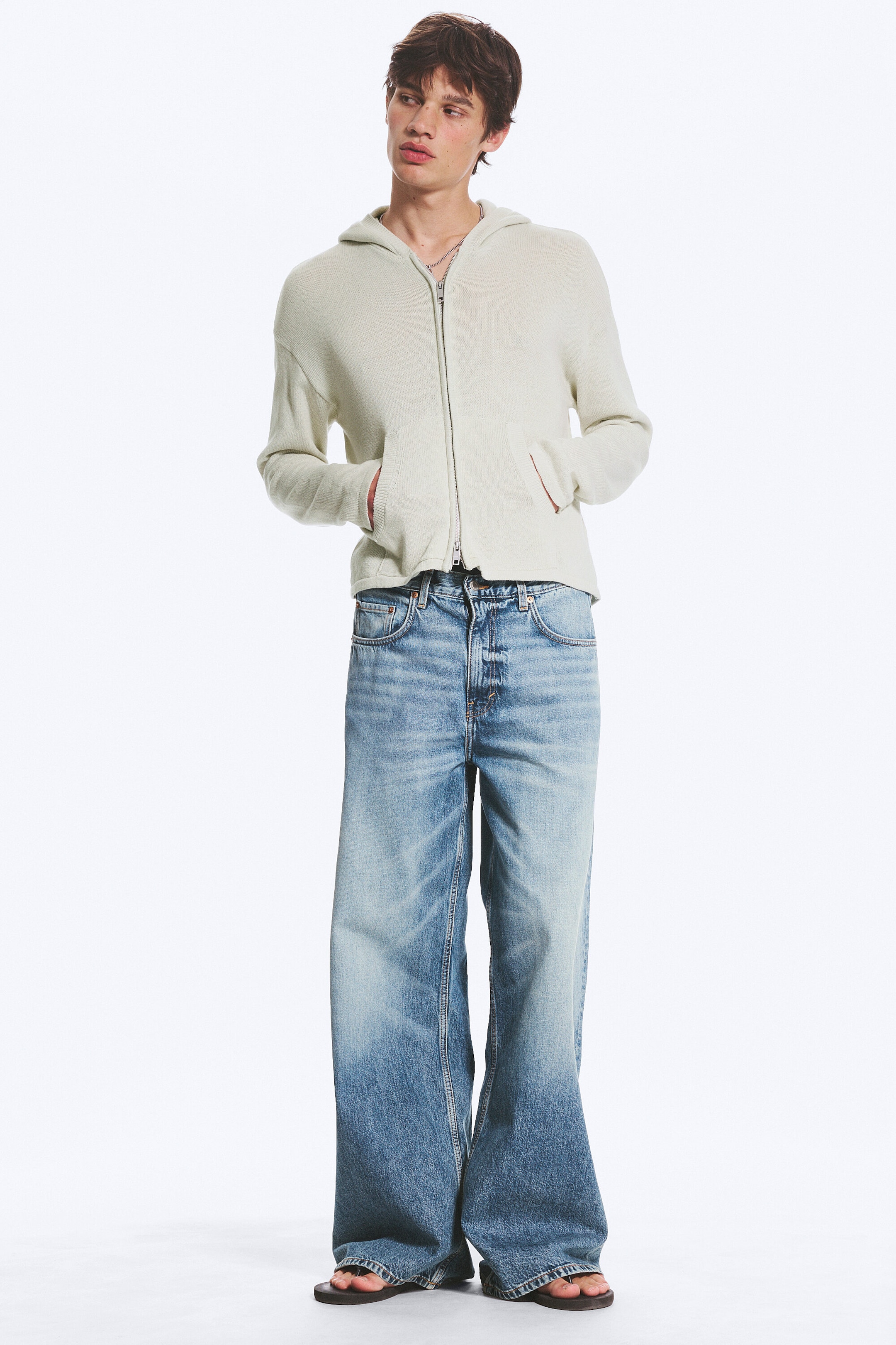 Light Dusty Beige - Knitted Zip-through hoodie - 2