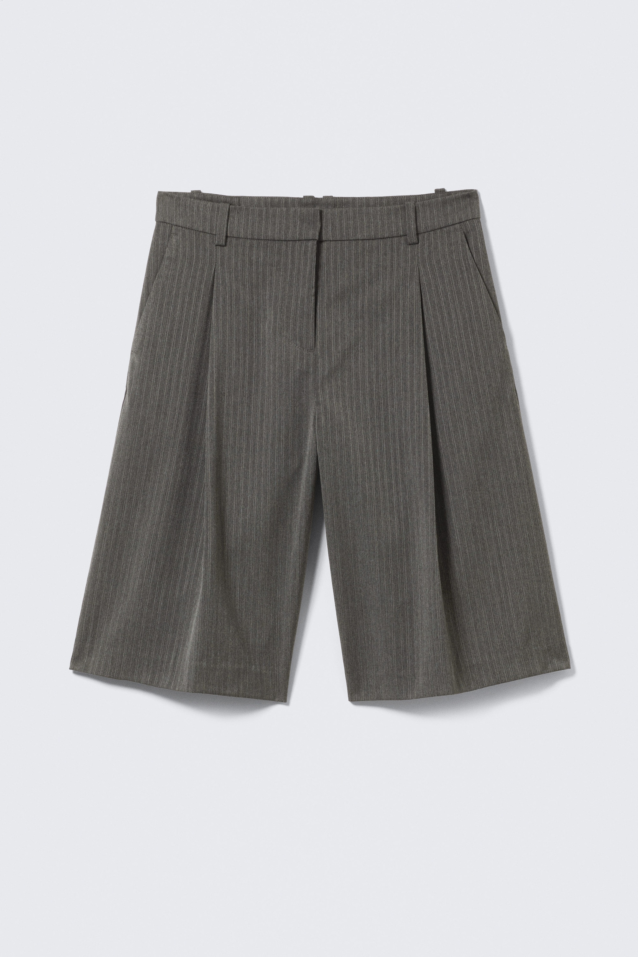 Dark Grey - Herringbone - Low Rise Loose Pleated Suiting Shorts - 3