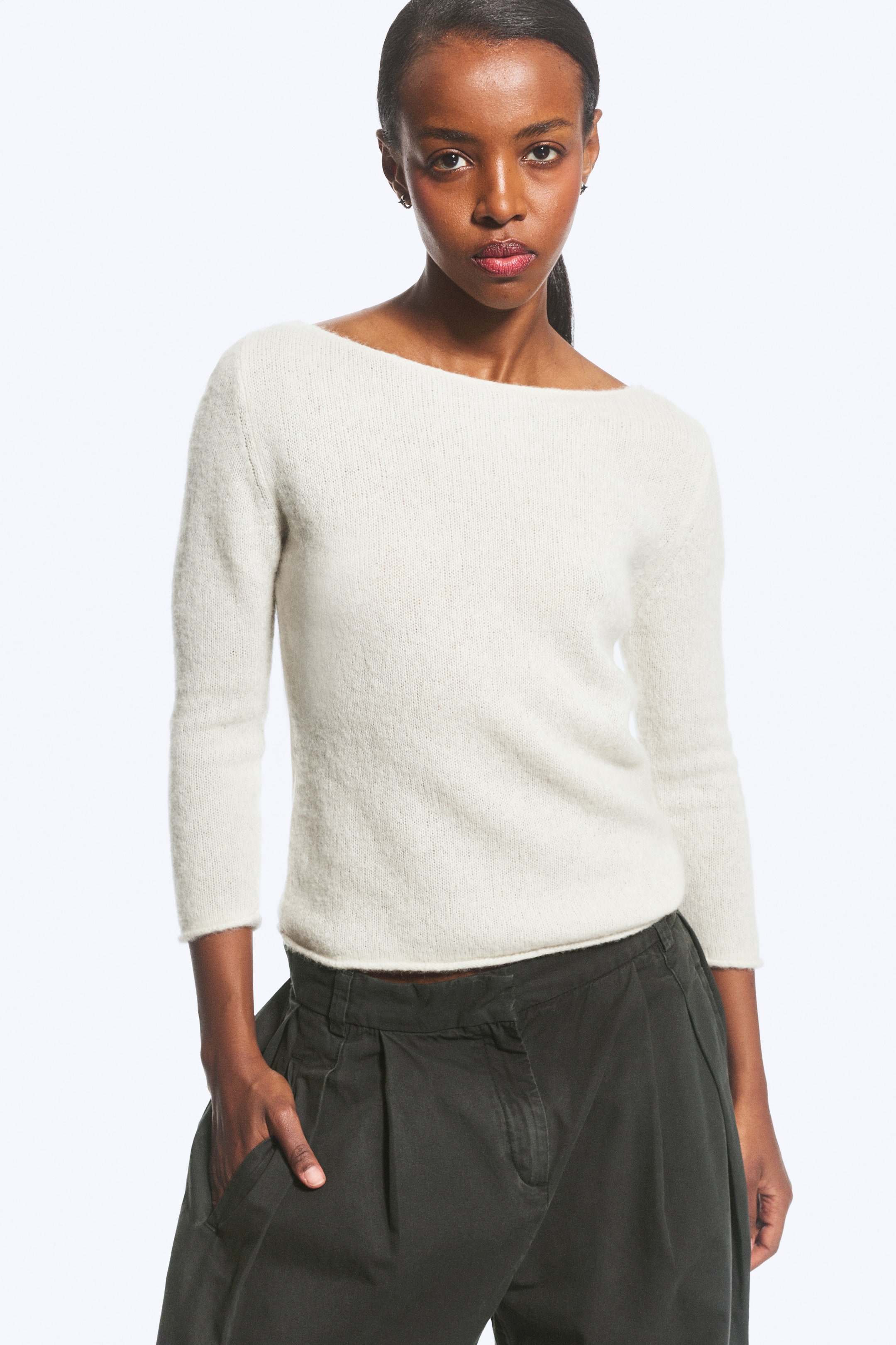 Größeres Bild anzeigen: Pullover aus Alpaka-Mix mit U-Boot-Ausschnitt - Helles Taupe - Ladies | H&M AT 1