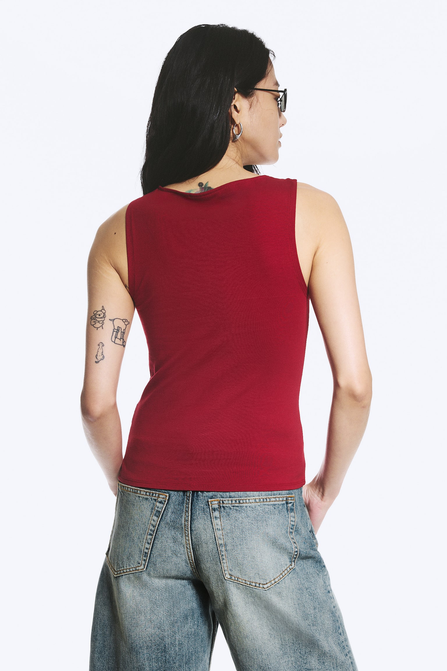 Top z dekoltem w serek - Ciemnoczerwony/Biały - 6