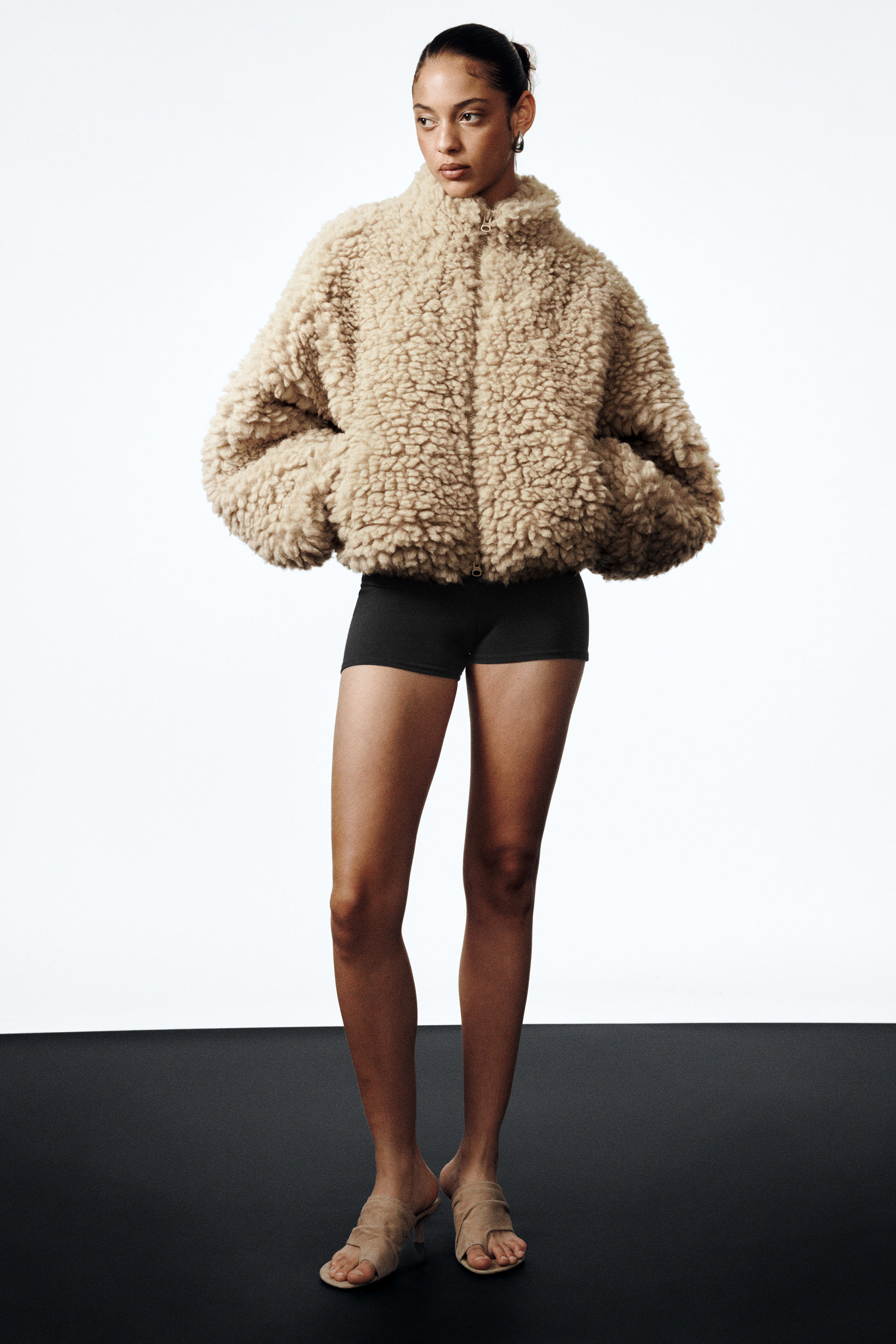 Zwart - Hotpants met lage taille - 1