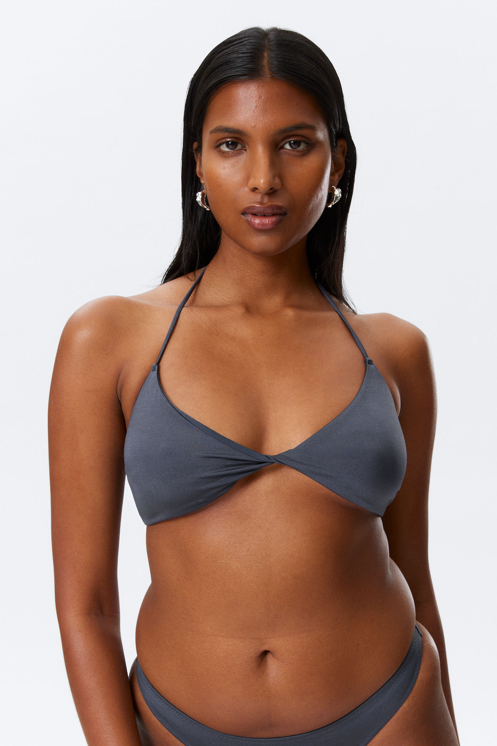 【GLOWNY】HALTER BIKINI TOP★3色★25SS turn halter bikini top - Bright Blue | Weekday WW