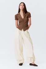 Striped Brown - Fitted Short-Sleeved Resort Shirt - 0