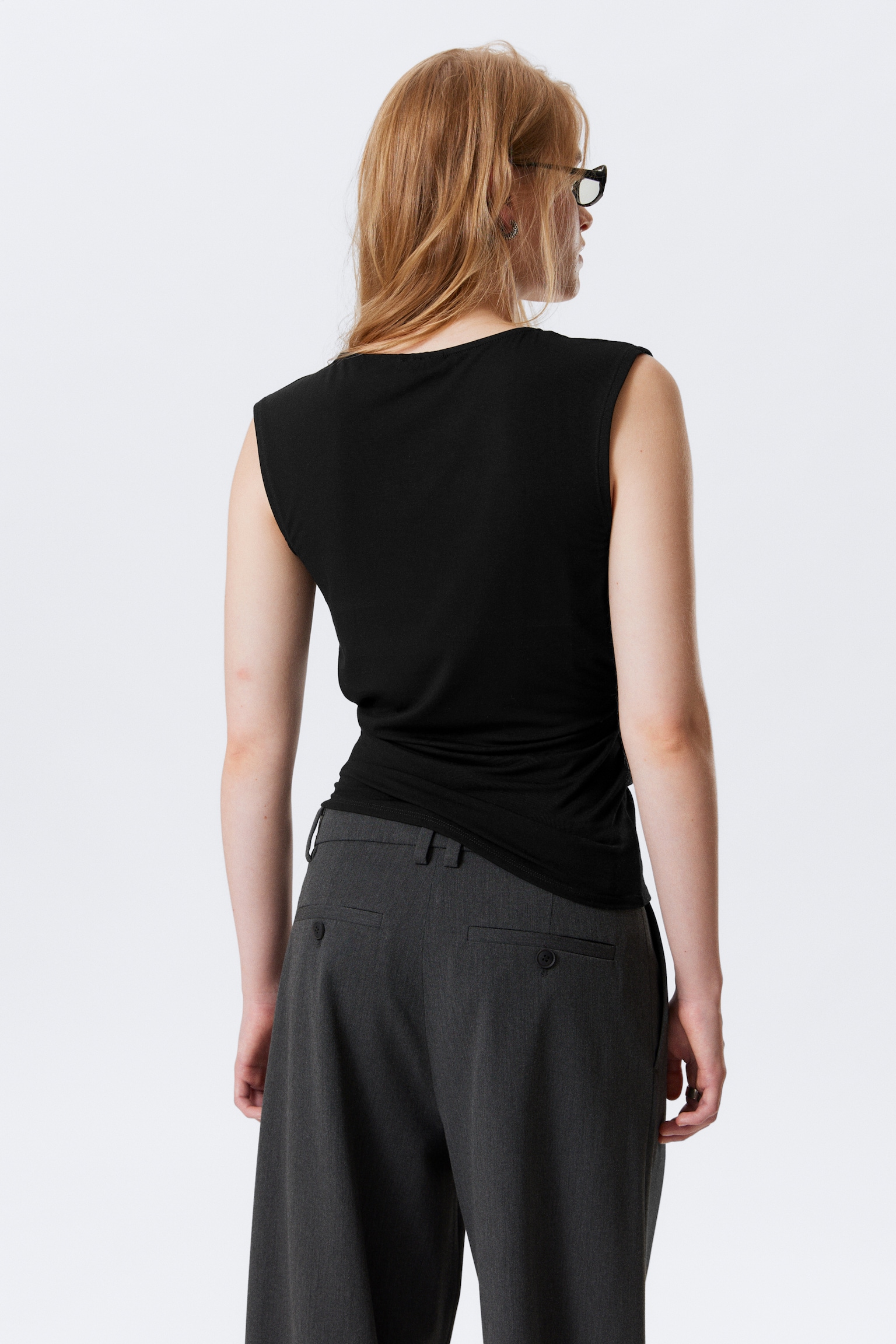 SLEEVELESS JERSEY WRAP TOP - Black/White - 5