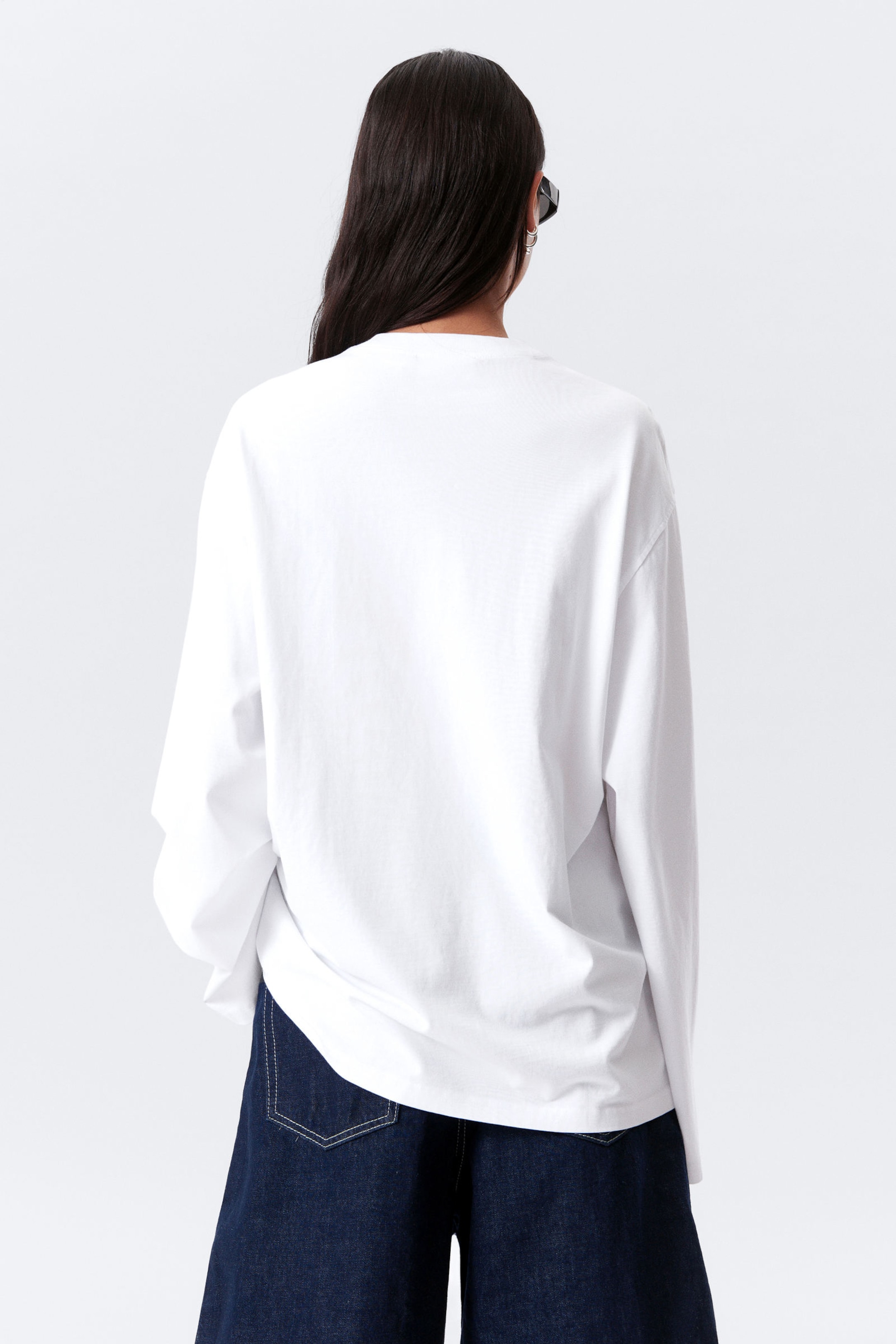 White - Oversized Long Sleeve T-shirt - 2
