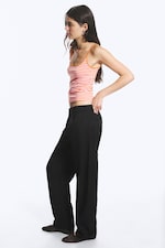 Svart - Byxor med lös passform och barrel-ben - 3