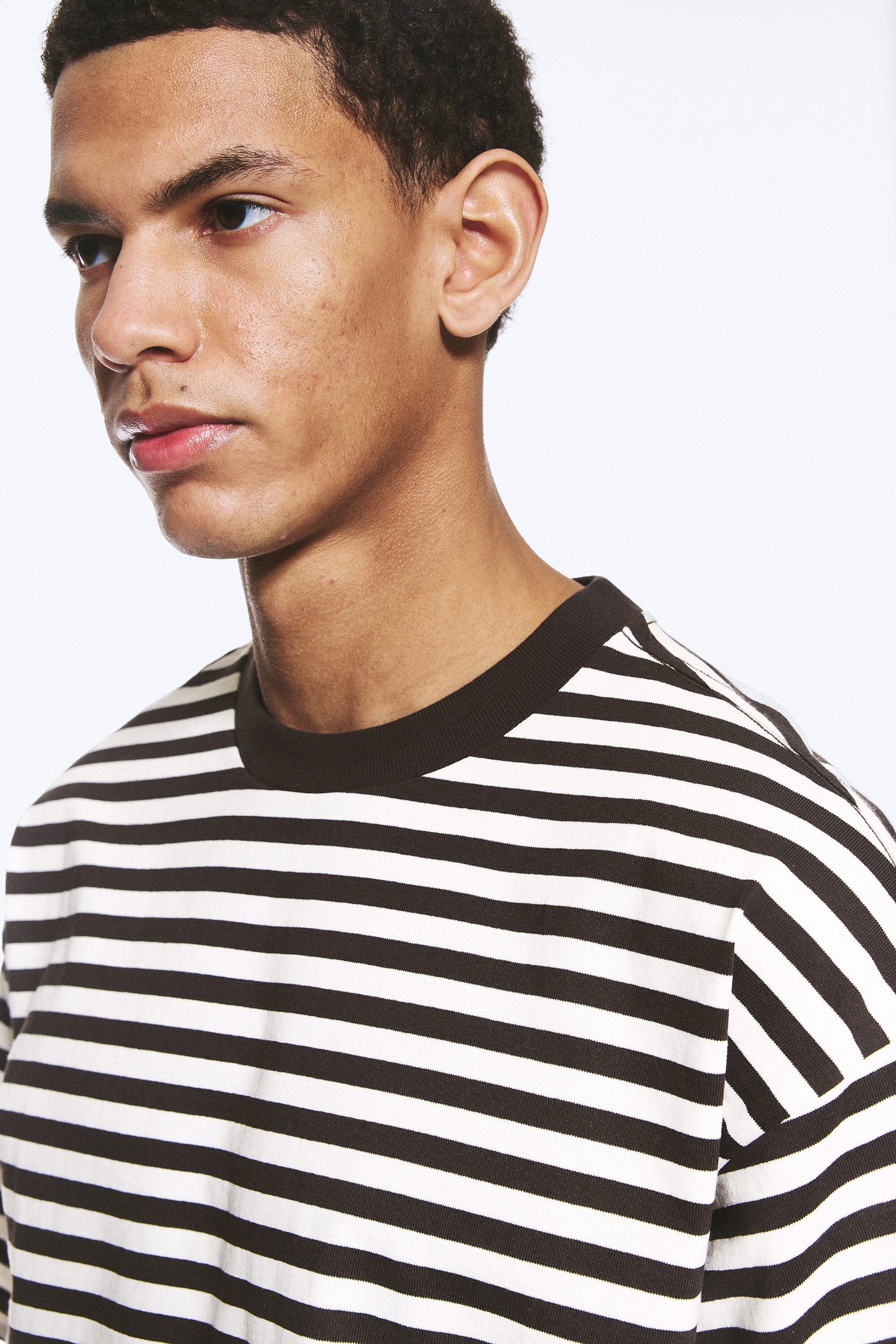 White & Dark Brown Stripes - Loose Boxy T-shirt - 2