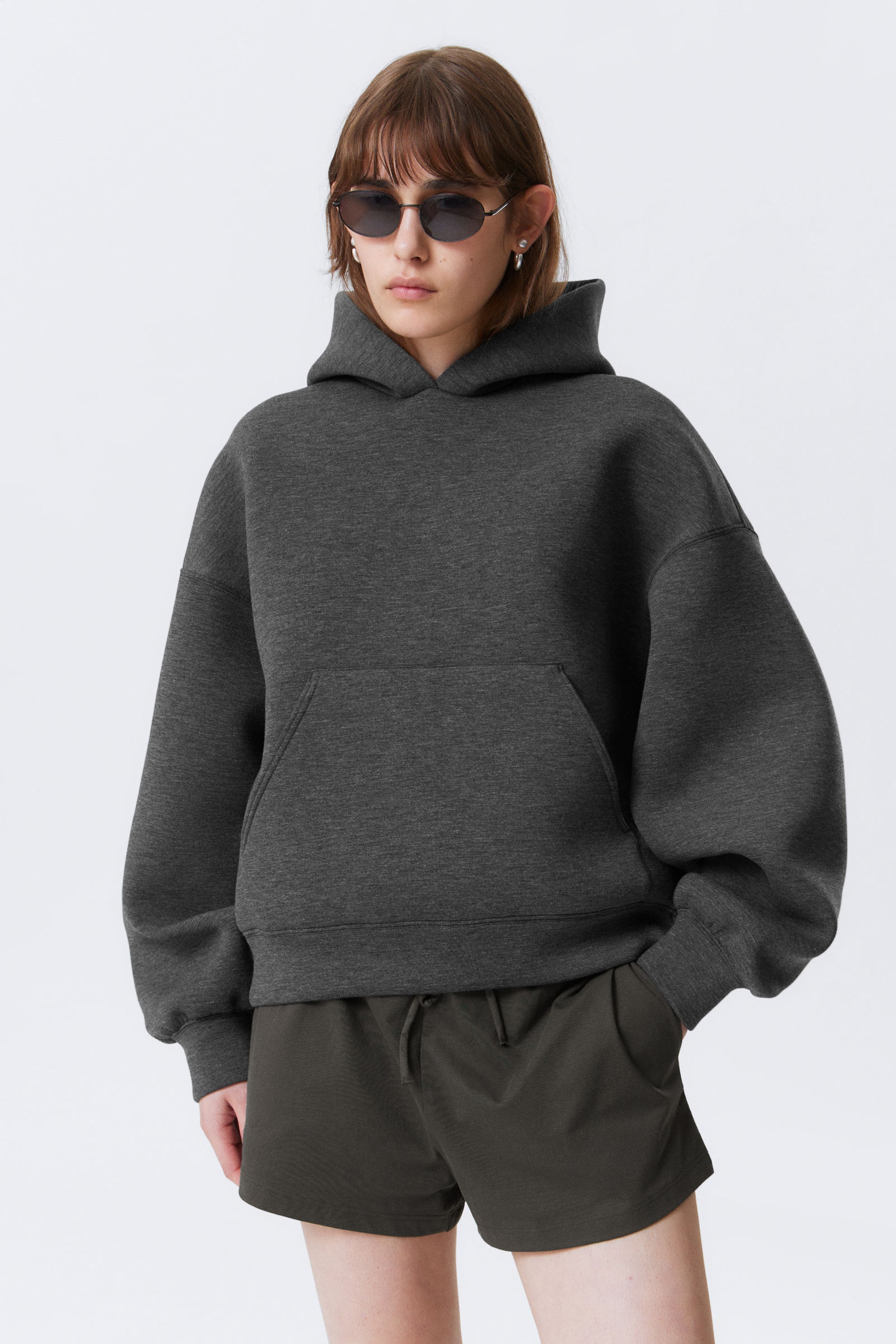 Dunkelgrau meliert - Scuba-Hoodie mit Oversize-Passform - 1