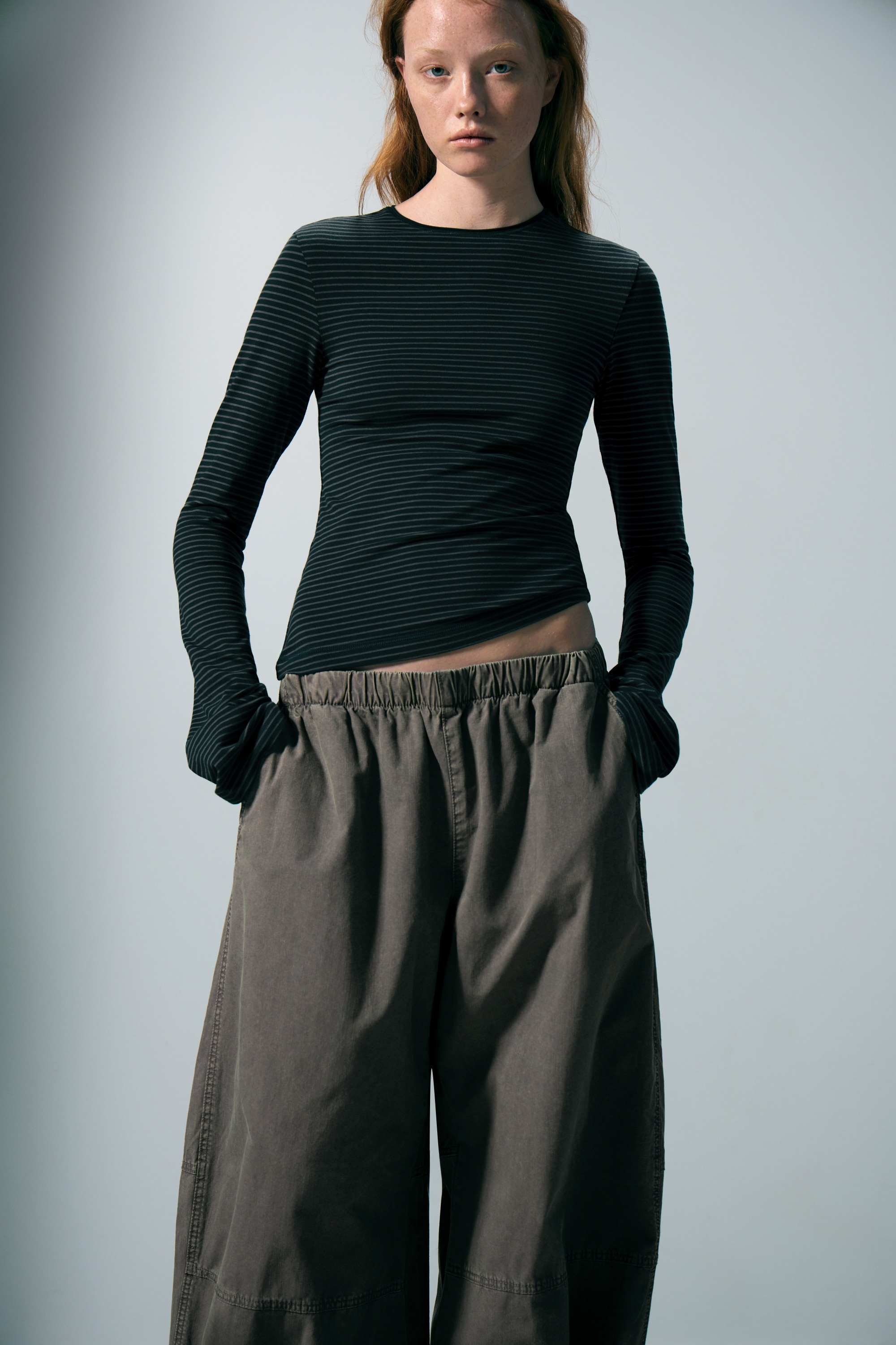 Pantalon ample taille basse à enfiler - Gris