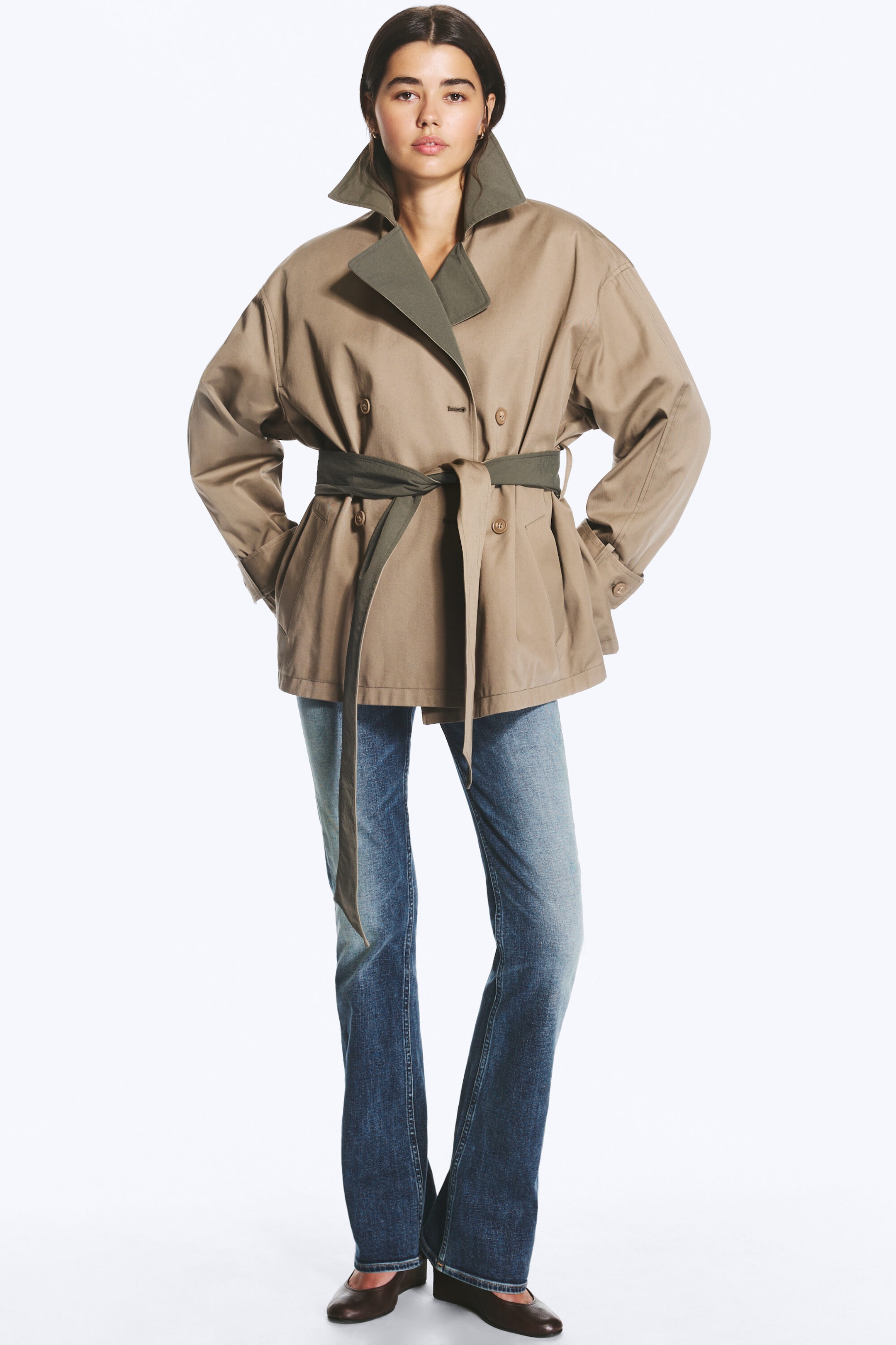 Beige et vert kaki - Trench-coat réversible à double boutonnage - 1
