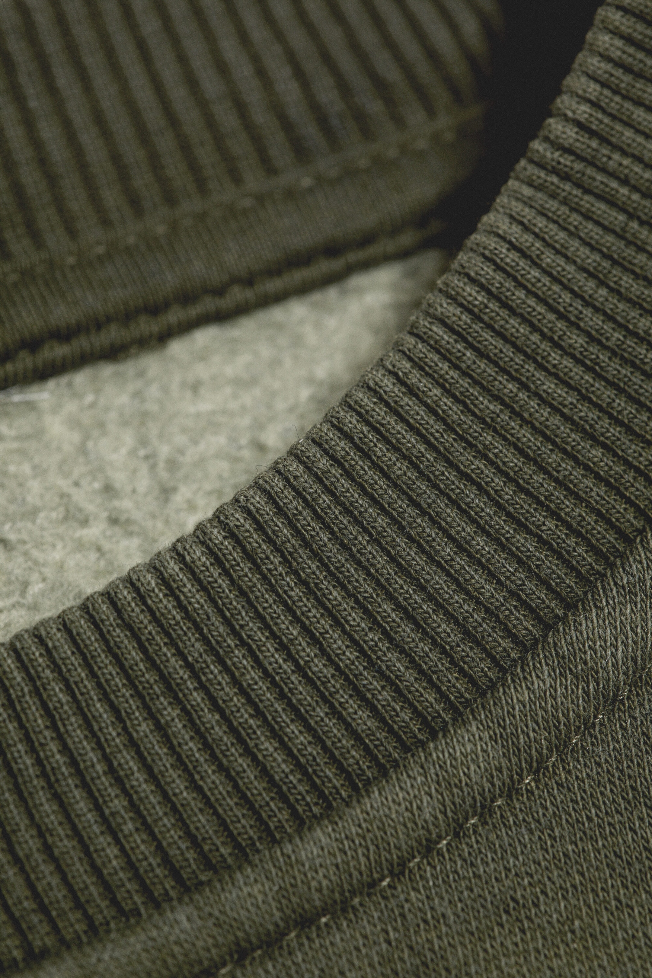 Washed Dark Khaki Green - Cropped Oversized Sweatshirt - 4