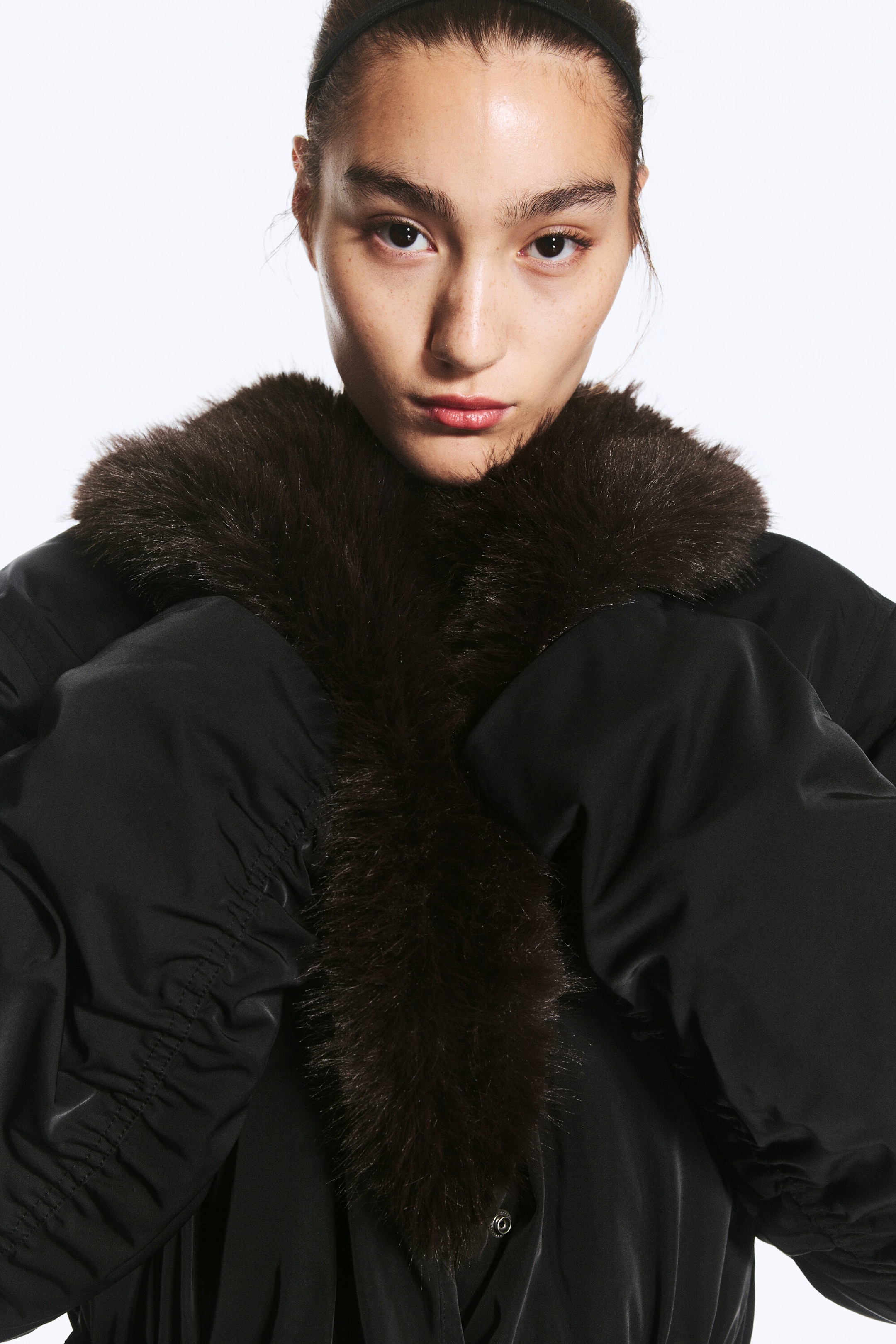 Black - Faux Fur-Collar Padded Jacket - 2