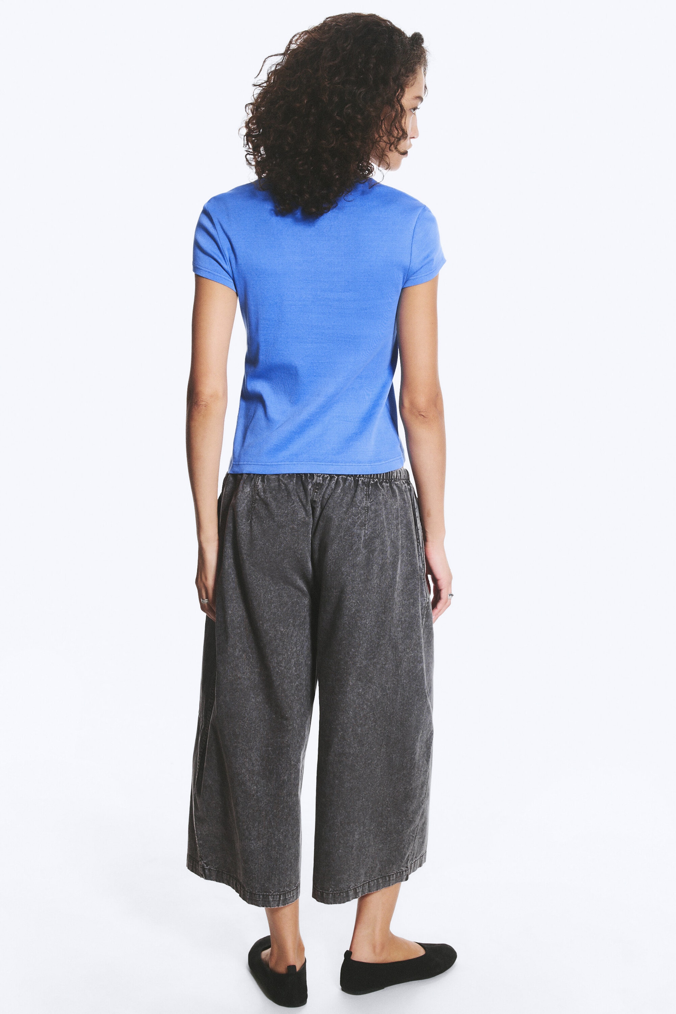 Tvättad bBå - Slim Fit Deep V-Neck T-Shirt - 2