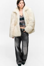 Gebroken wit - Peplum jack van imitatiebont - 1