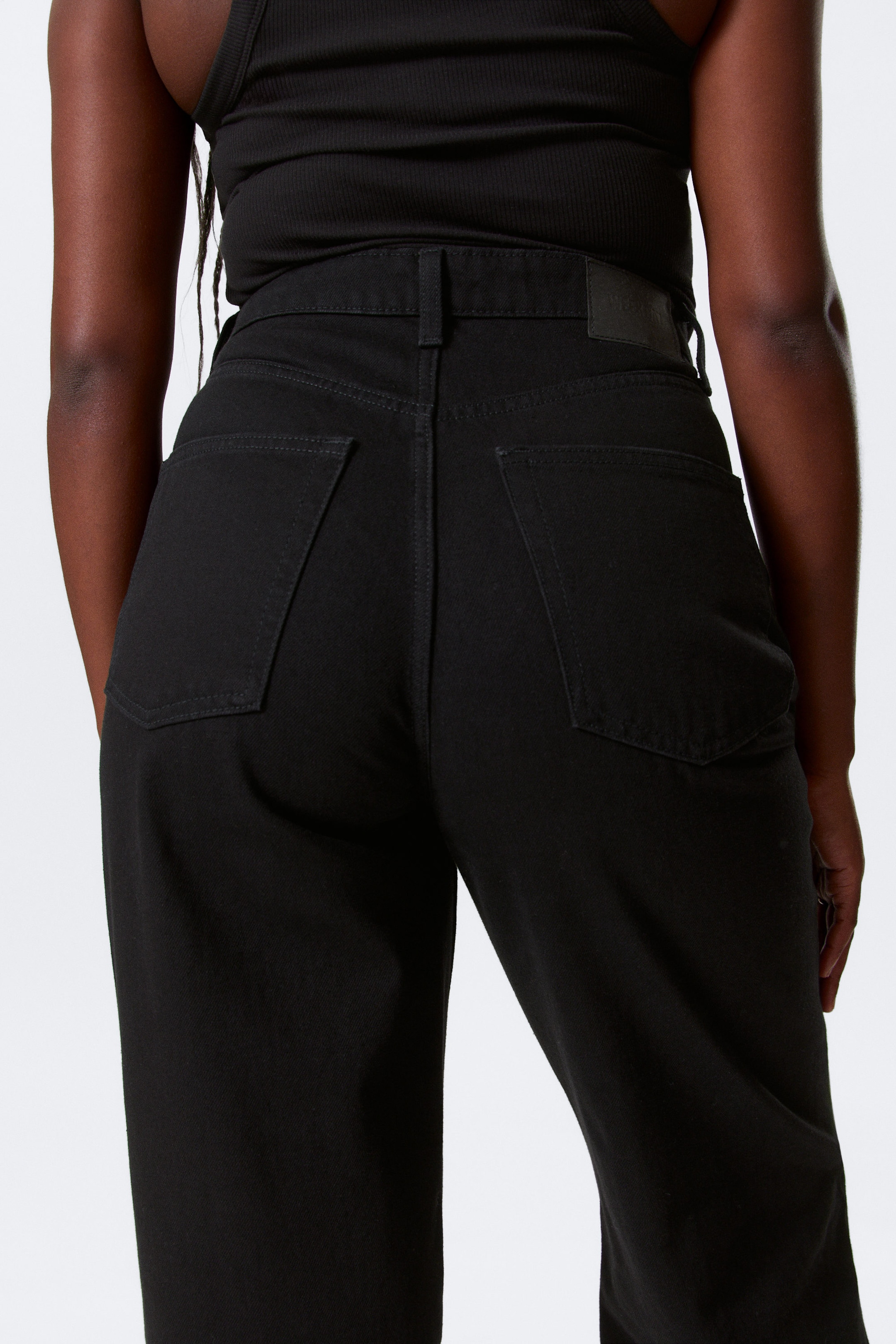Black Rinse - Black - Halo Curve High Waisted Regular Wide Jeans - 3