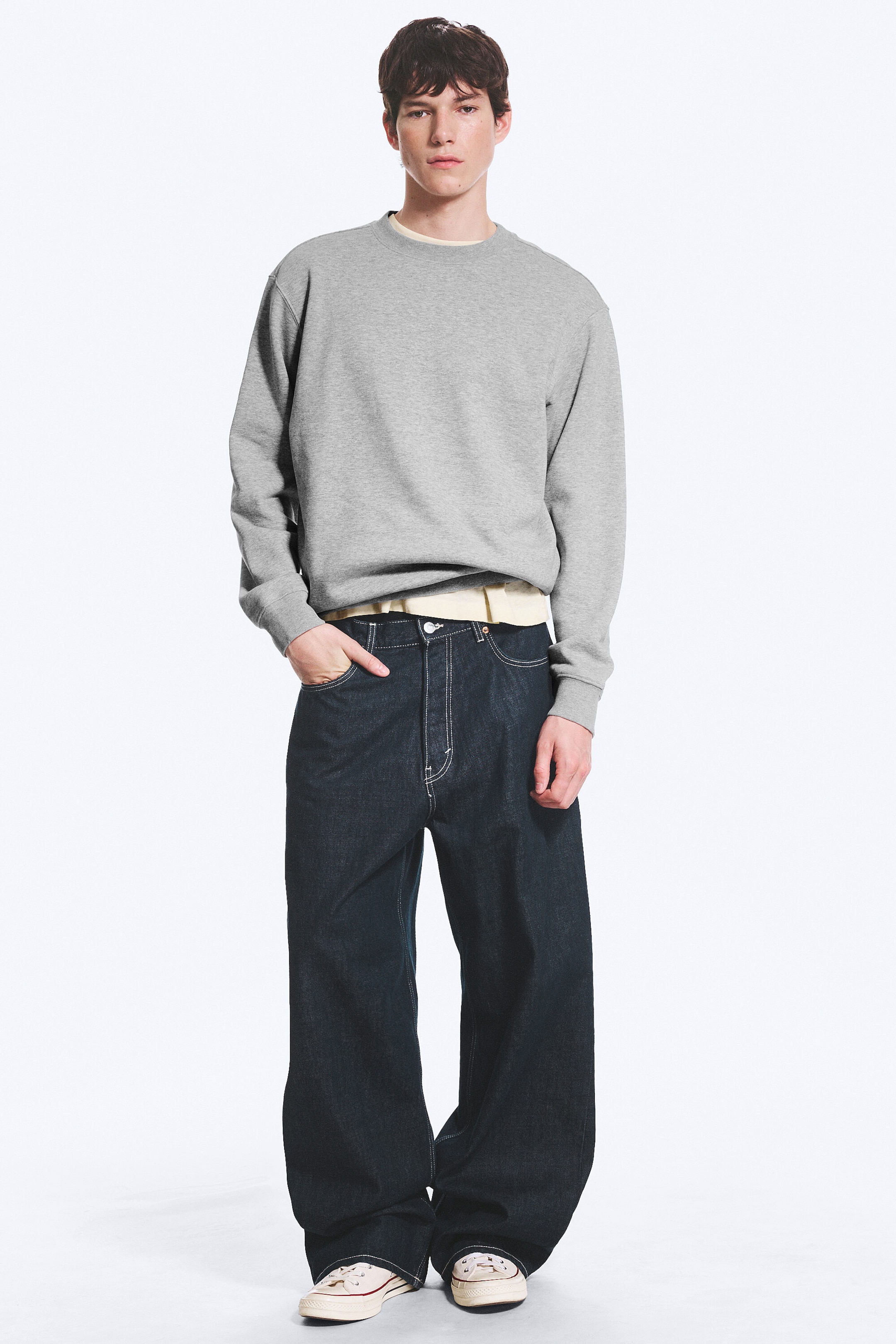 Mattes Hellgrau-Melange - Klassisches Sweatshirt - 2