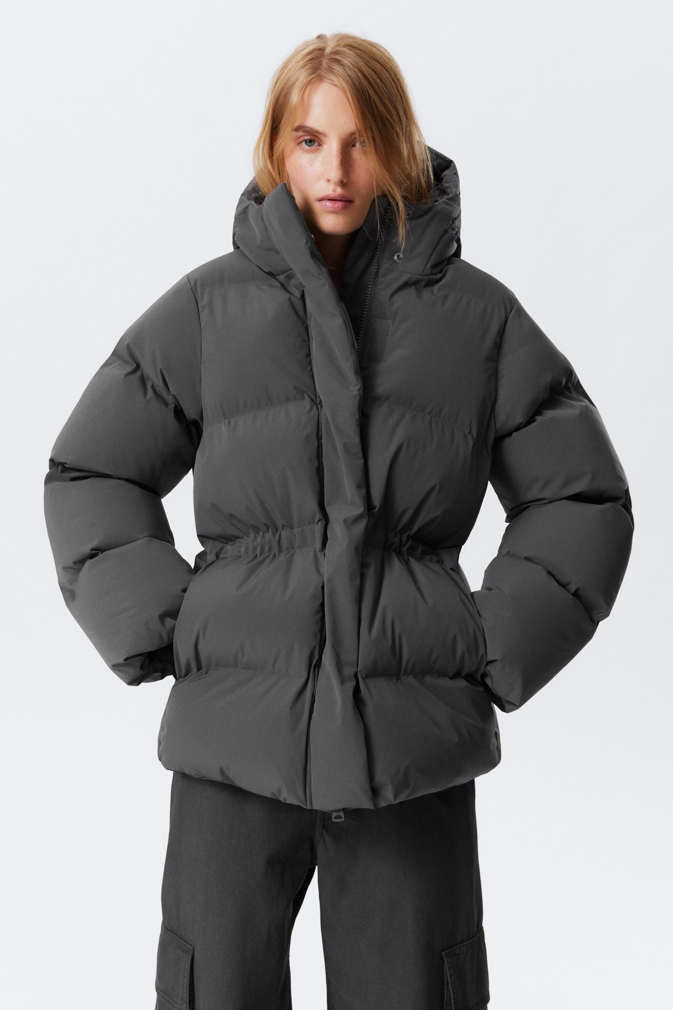 Dark Grey - Waisted Puffer Jacket - 2