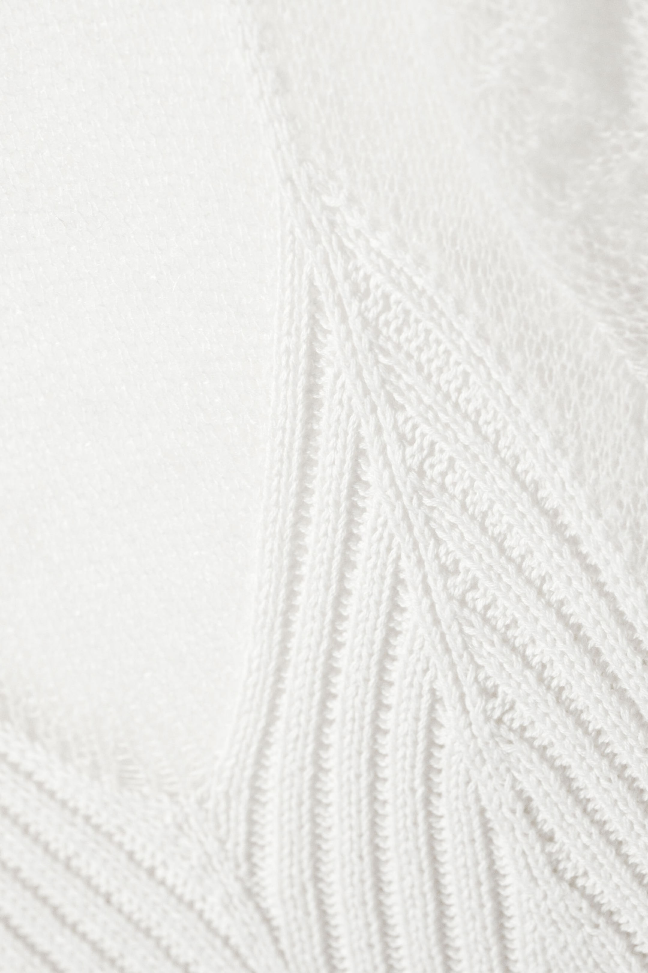 White - Short-Sleeved Knitted Layered Top - 4
