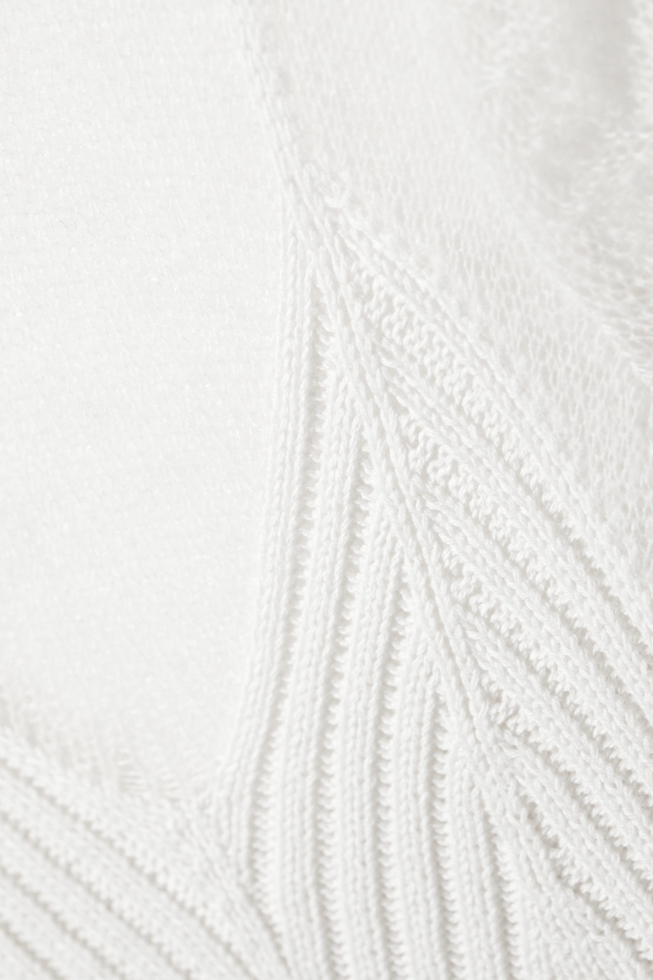 White - Short-Sleeved Knitted Layered Top - 2