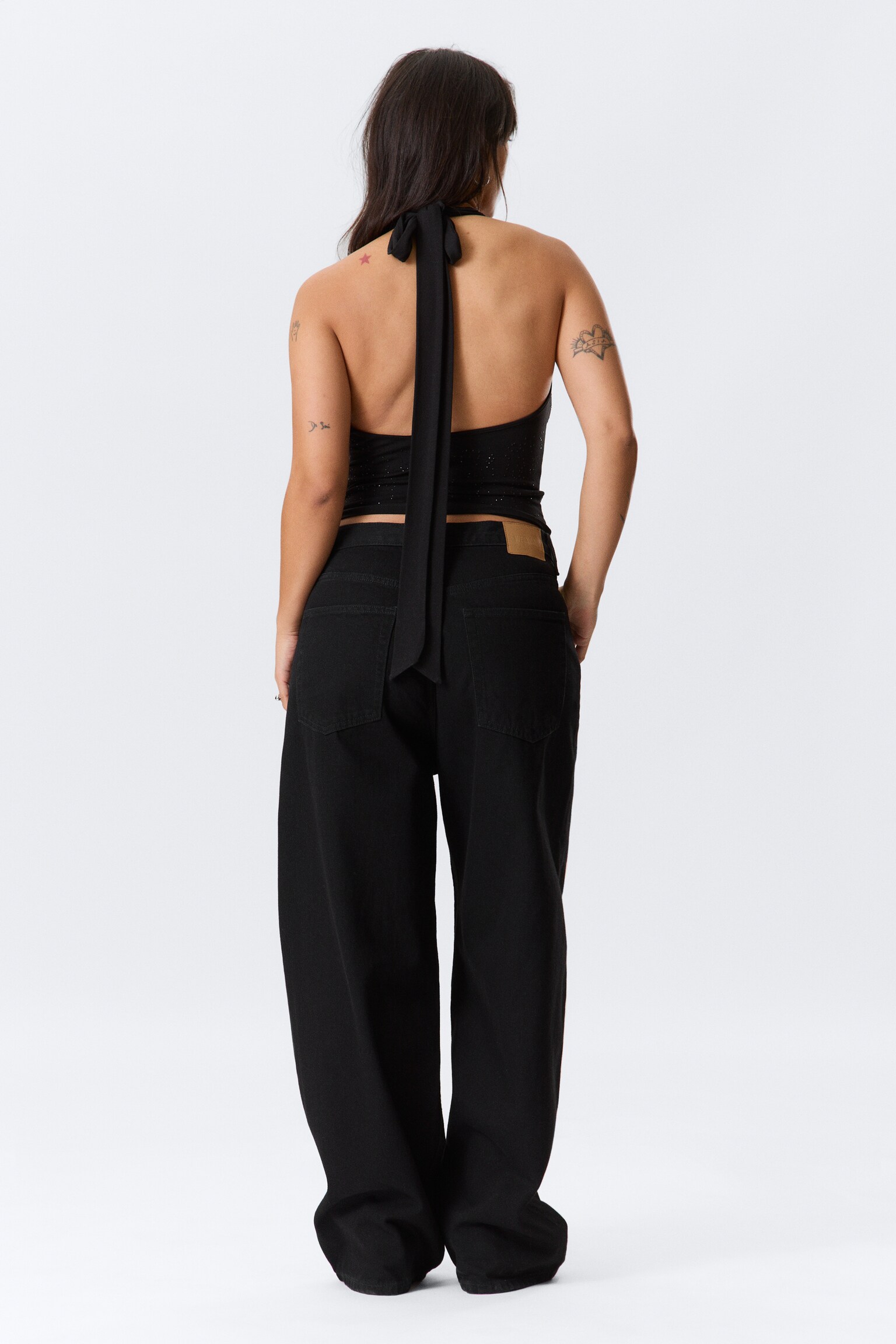 Draperad topp med strass - Svart - 6