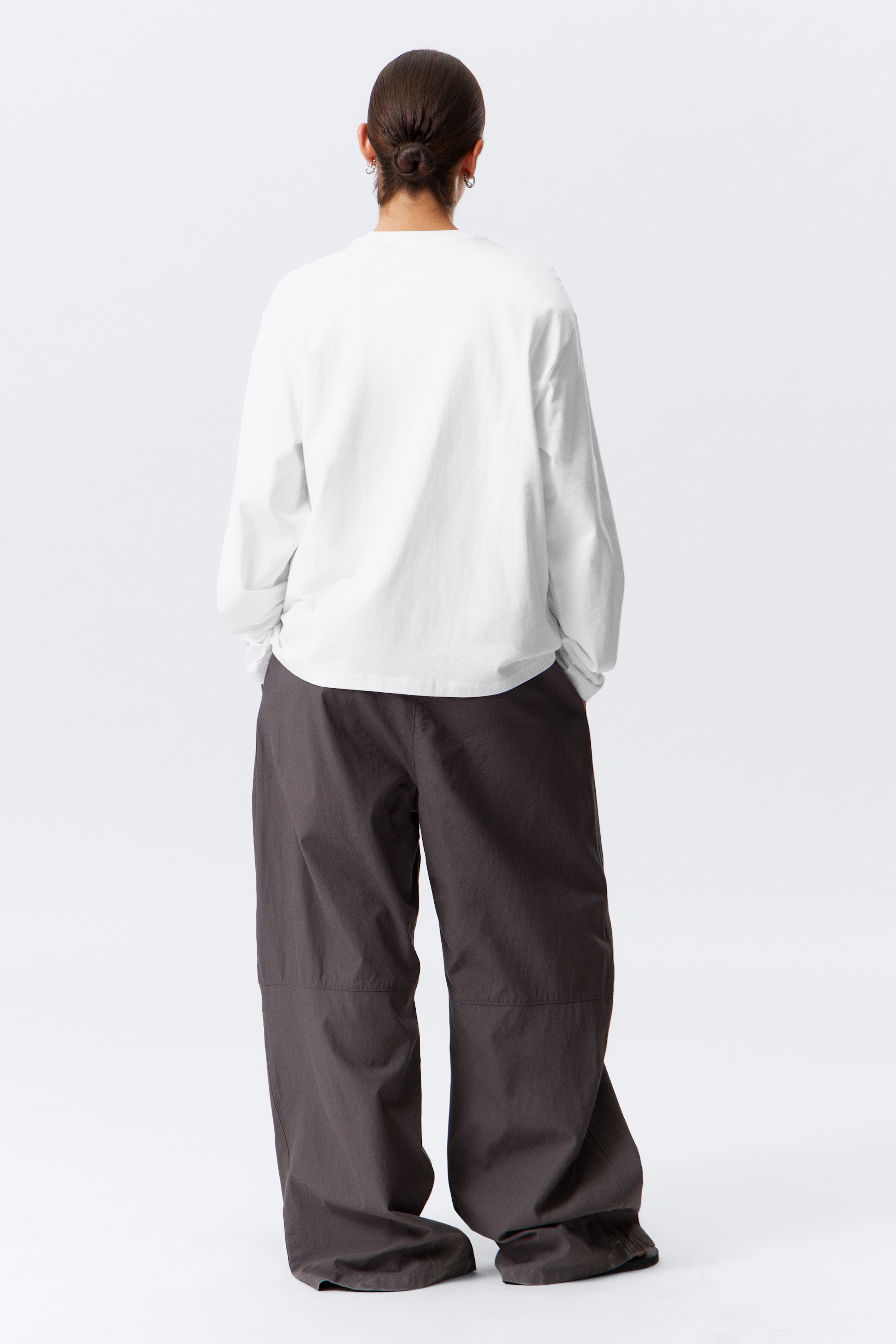 View larger image: Long-Sleeved Boxy Cotton T-shirt - White - Ladies | H&M GB 4