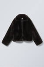 Dunkelbraun - Yara – Oversized-Jacke aus Kunstpelz - 0
