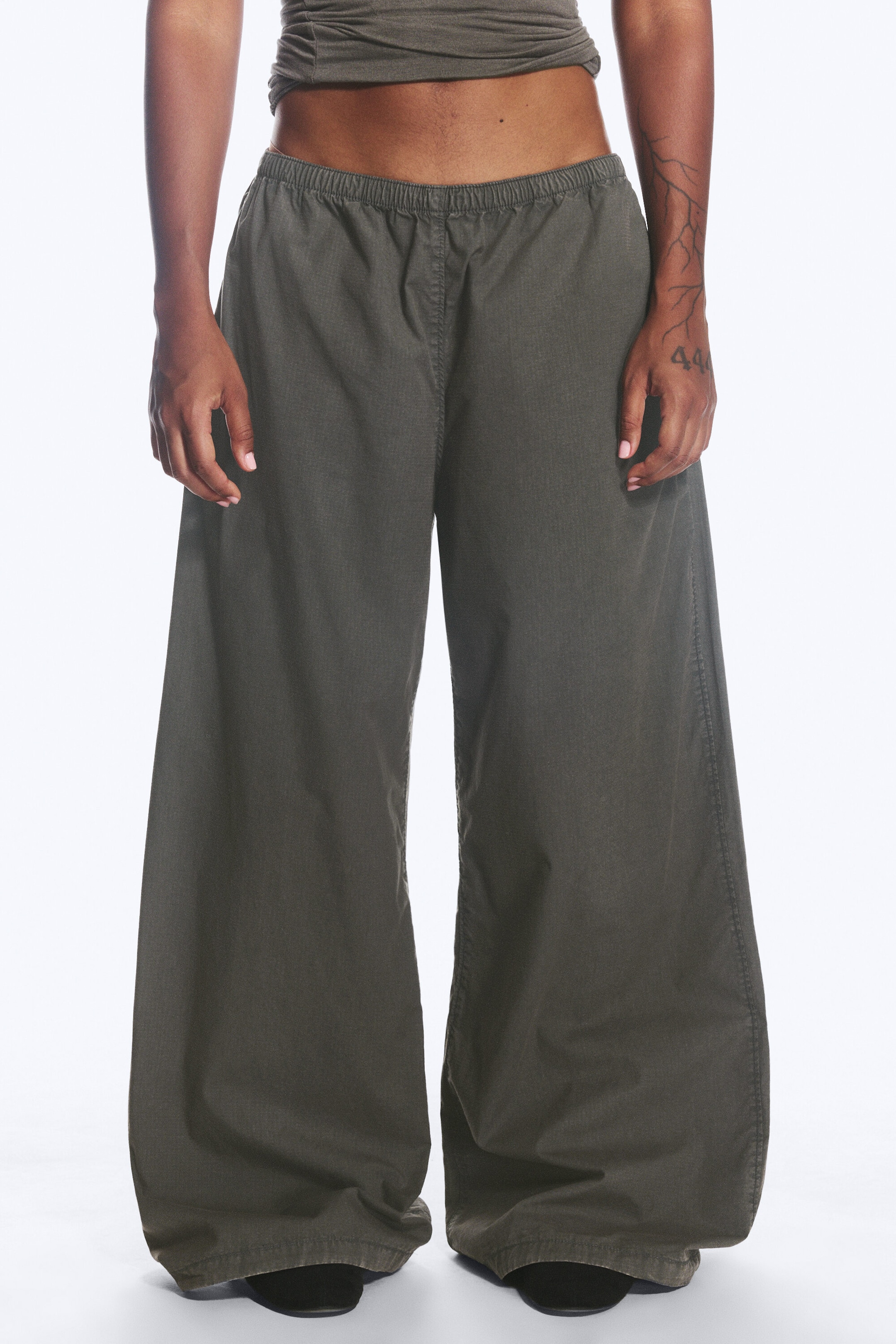 Dark Grey - Ripstop-Hose zum Reinschlüpfen mit niedrigem Bund - 0