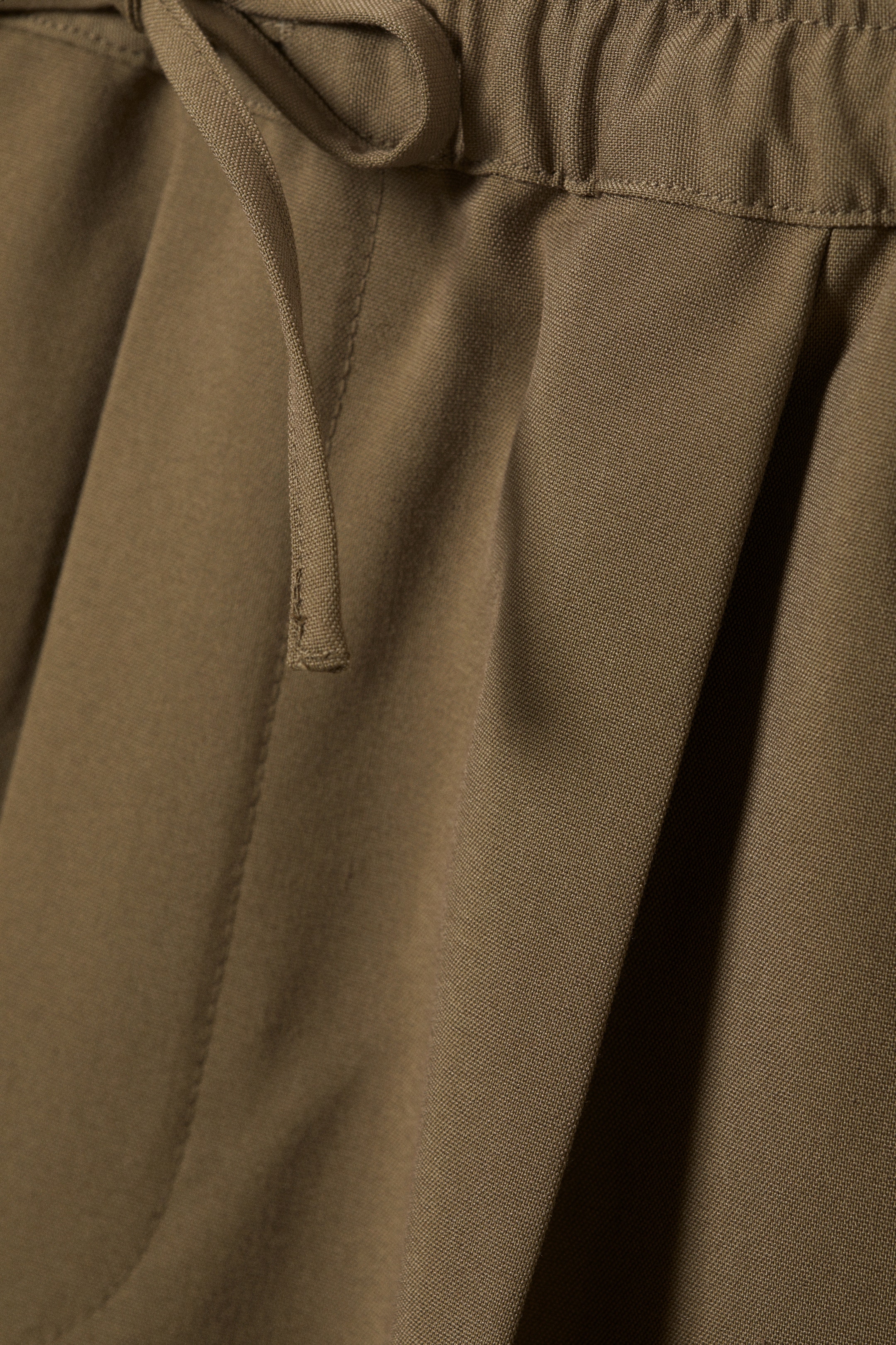 Größeres Bild ansehen: Oversized Anzughose - Beige - Men | H&M DE 5