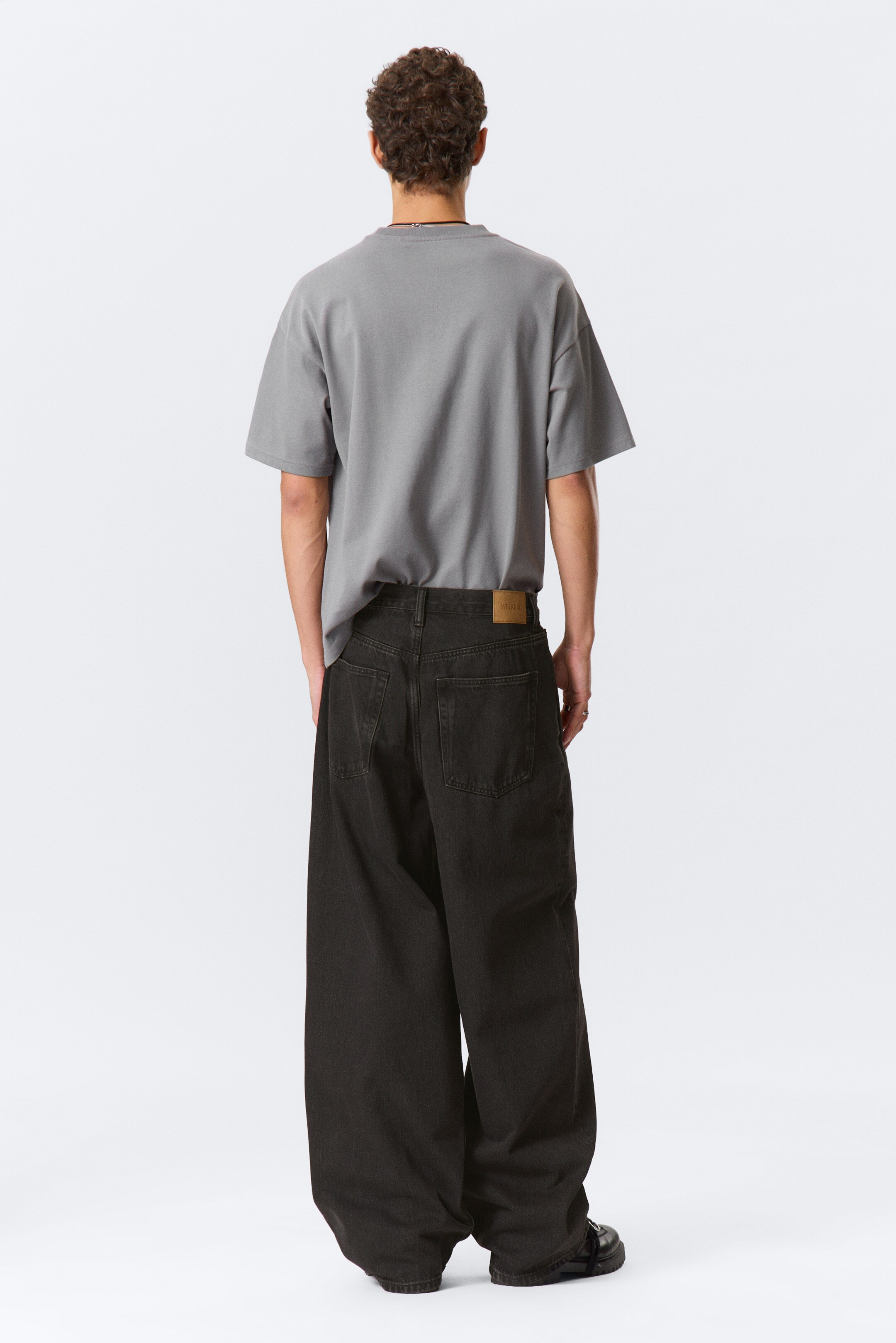 Agrandir l'image: Jean baggy ample Astro - Tuned Black – Noir - HOMME | H&M CH 9