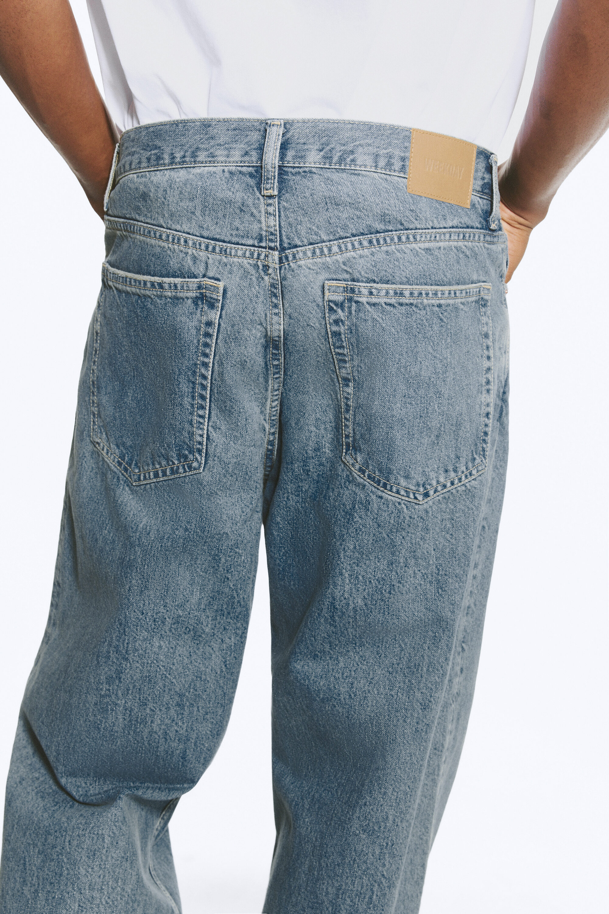 galaxy mid rise loose straight jeans - 2000 Blue - Medium Blue