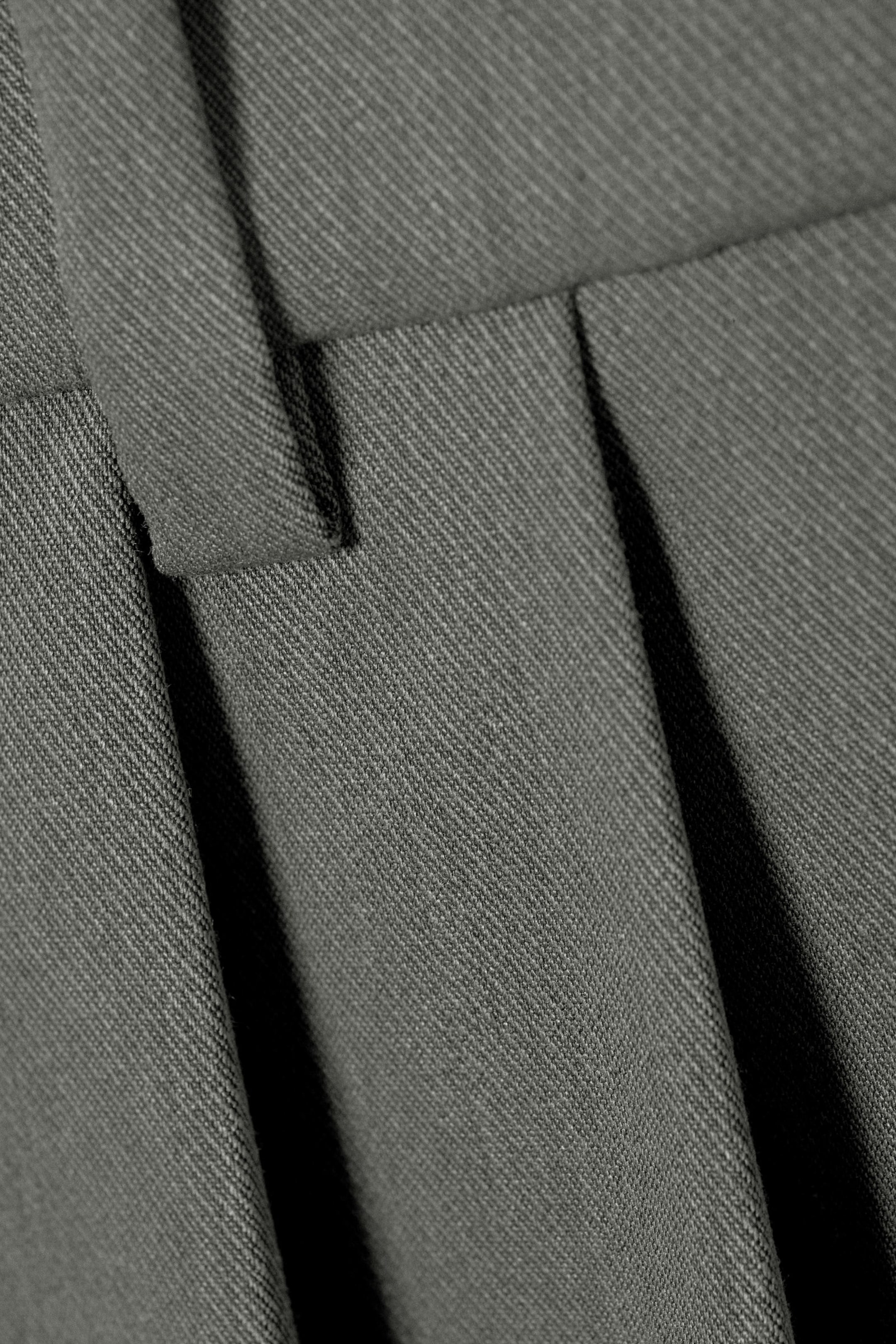 Dark Grey Melange - Wide Pleated Tailored Shorts - 5