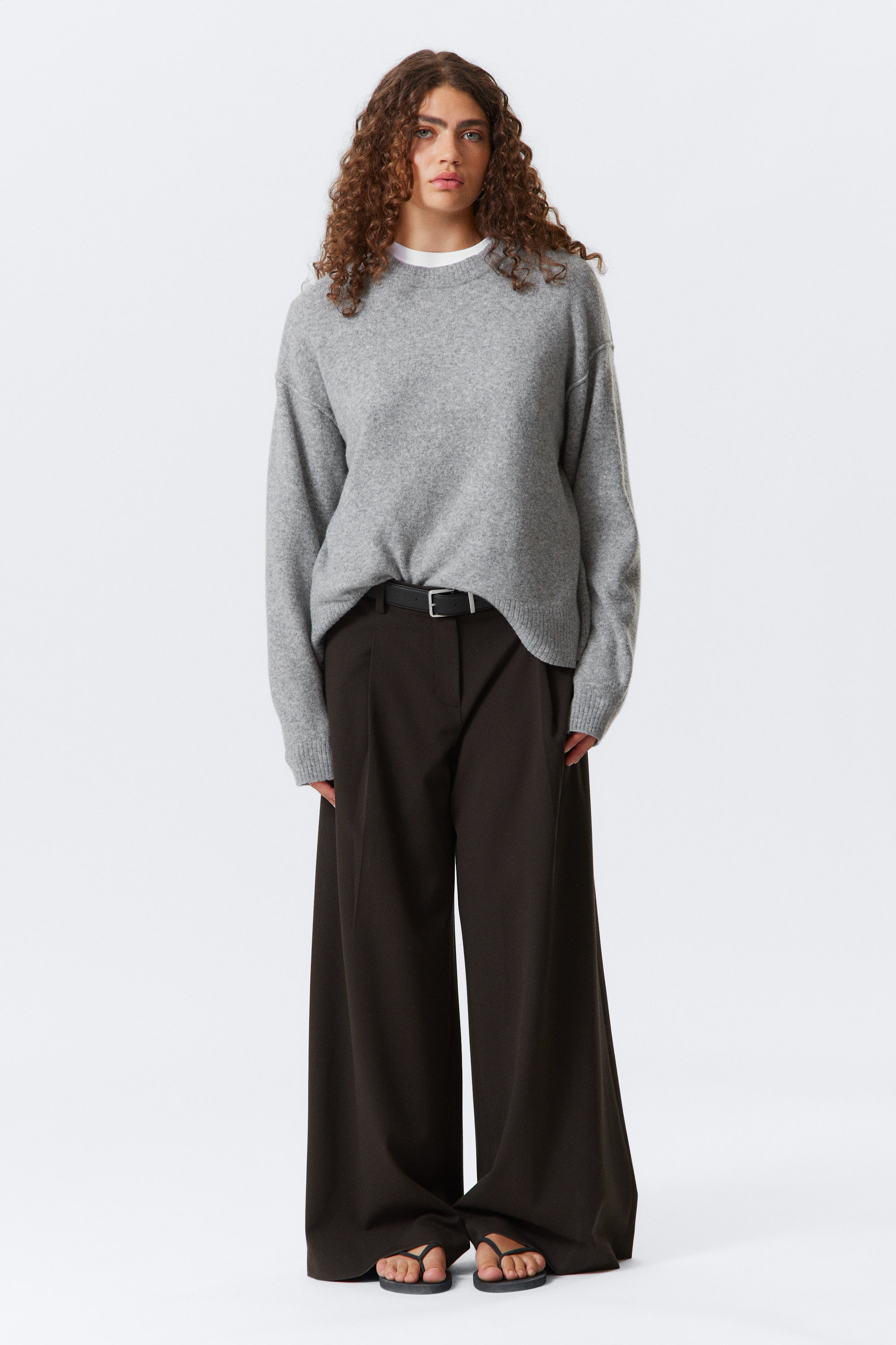 Grau meliert - Relaxter Strickpullover - 2