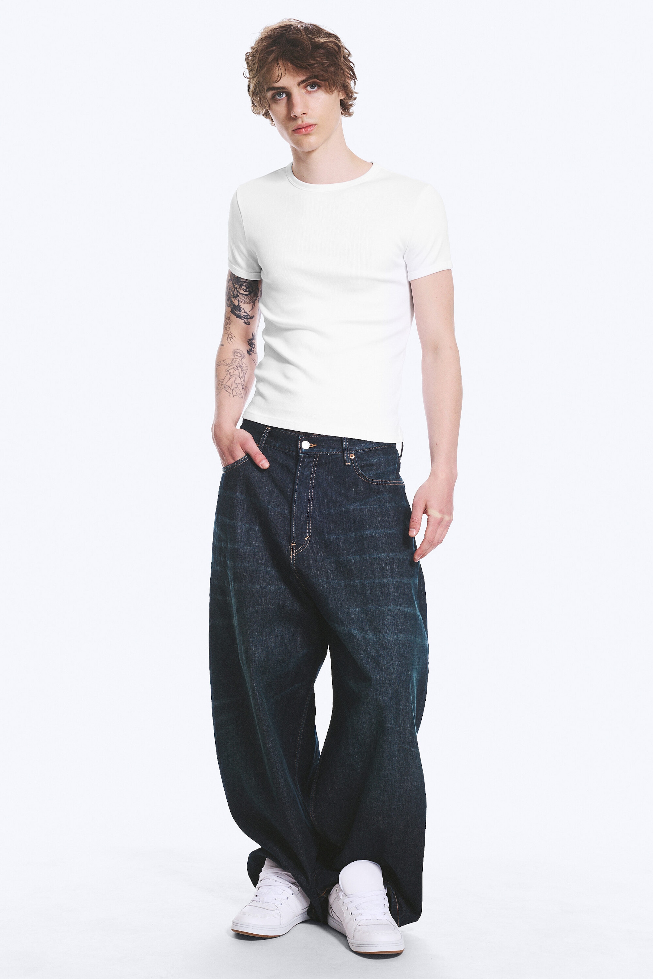 White - Ribbed classic T-shirt - 2