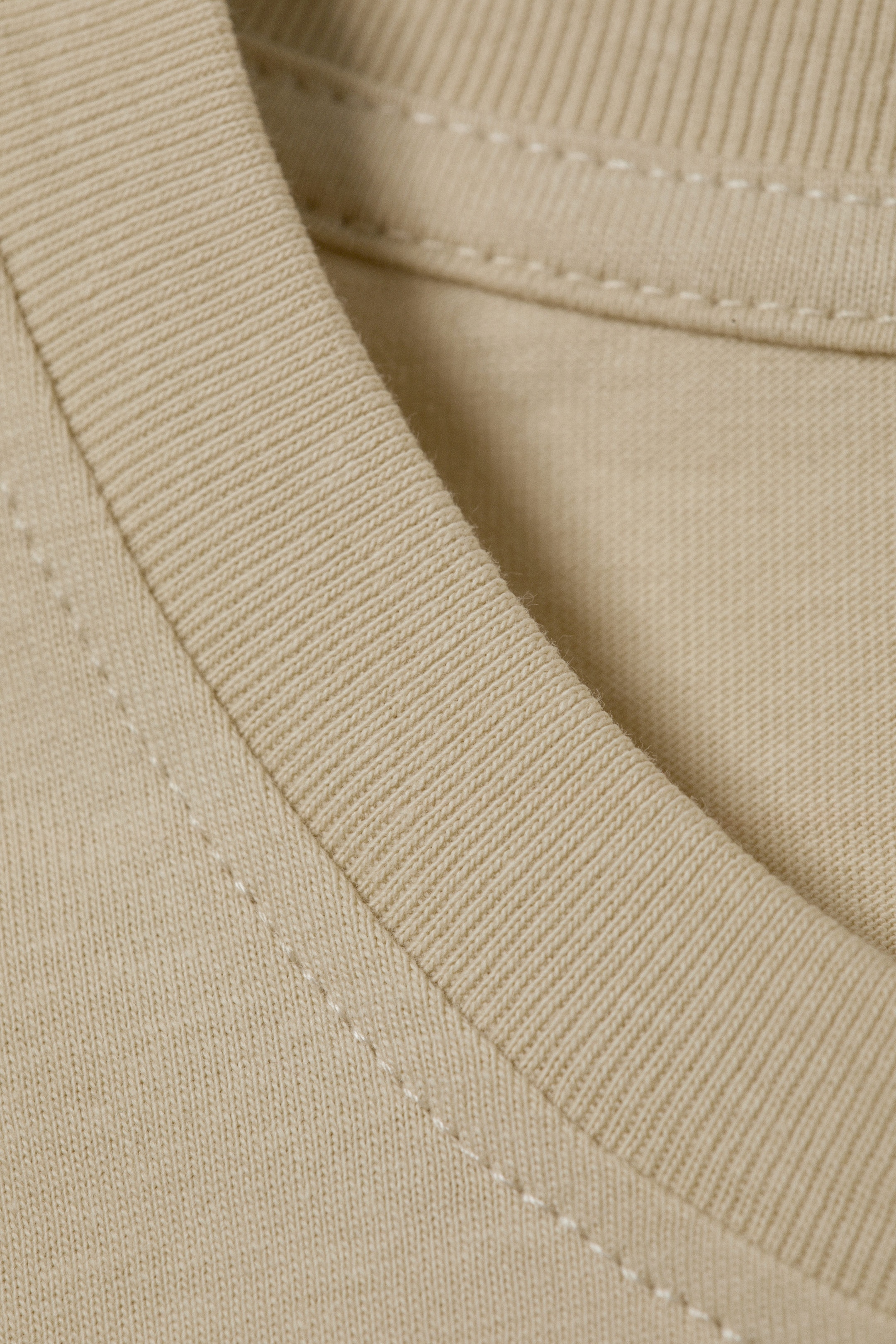 Light Beige - Long-Sleeved Boxy Cotton T-shirt - 1