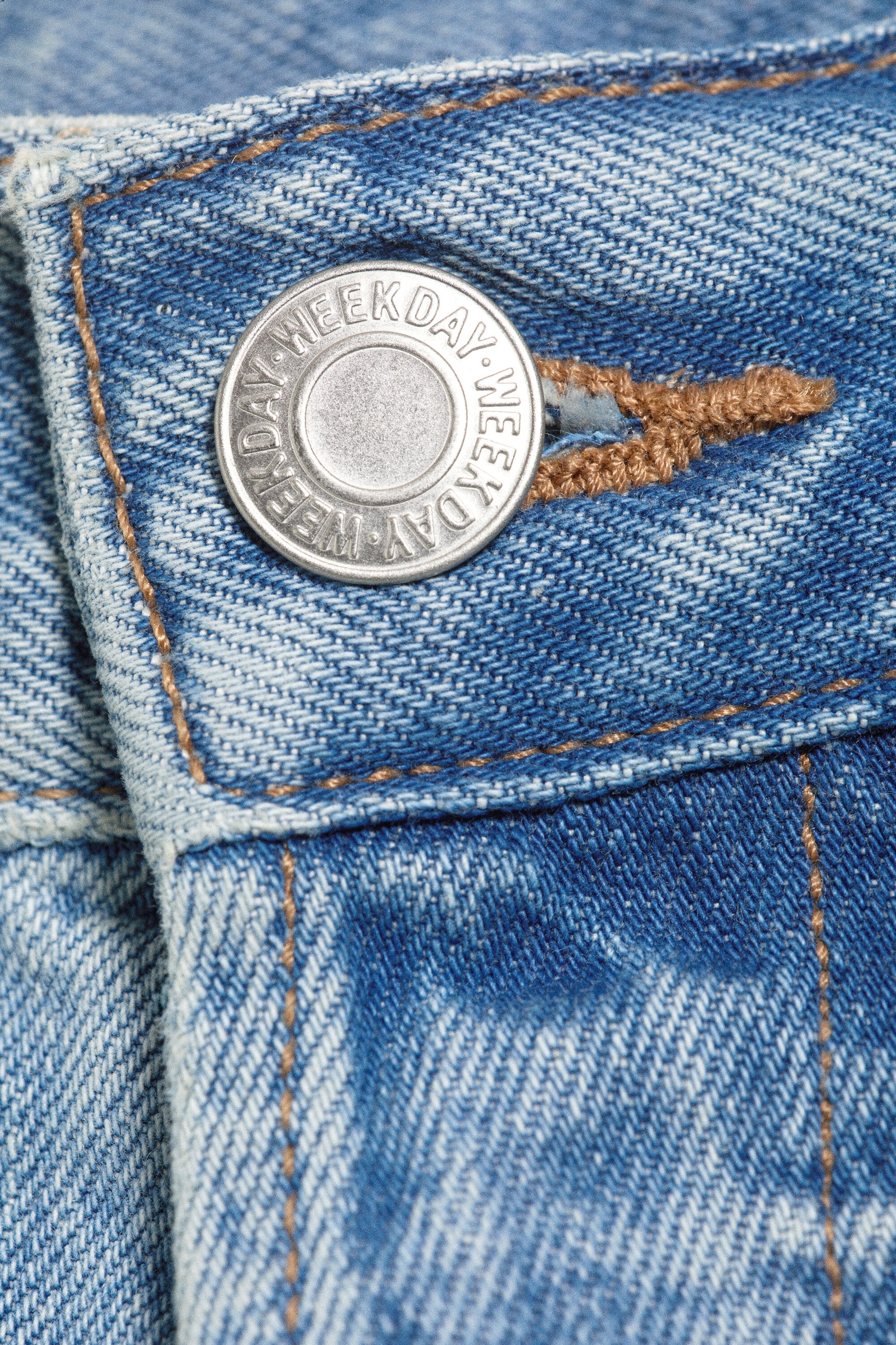 Kimberley Blue - Hellblau - Gravity Short Mid Waist Loose Denim Shorts - 5