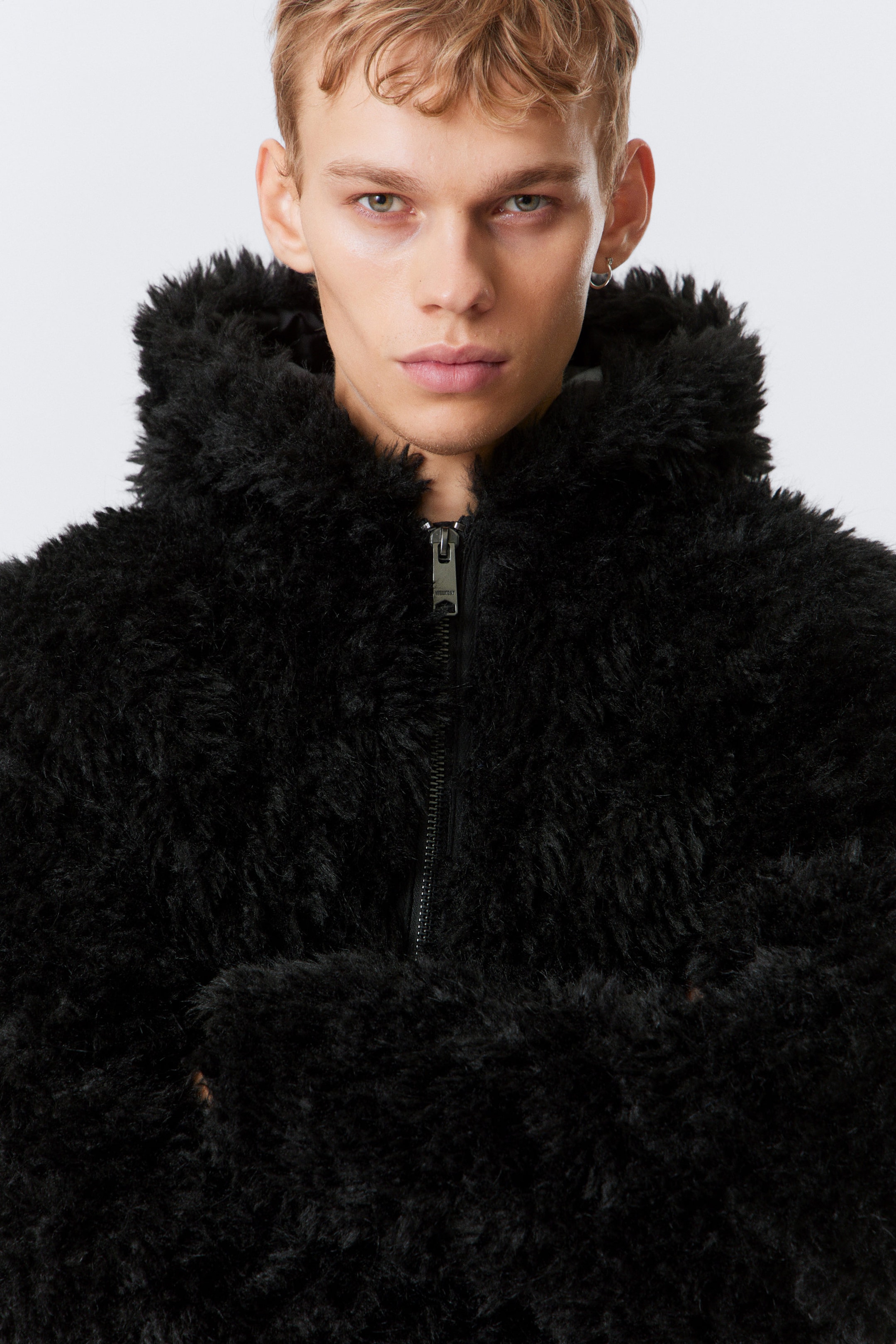 Black - Shrunken Faux Fur Hooded Jacket - 2