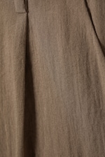 Beige - Weite, niedrig sitzende Hose in Knitteroptik - 5