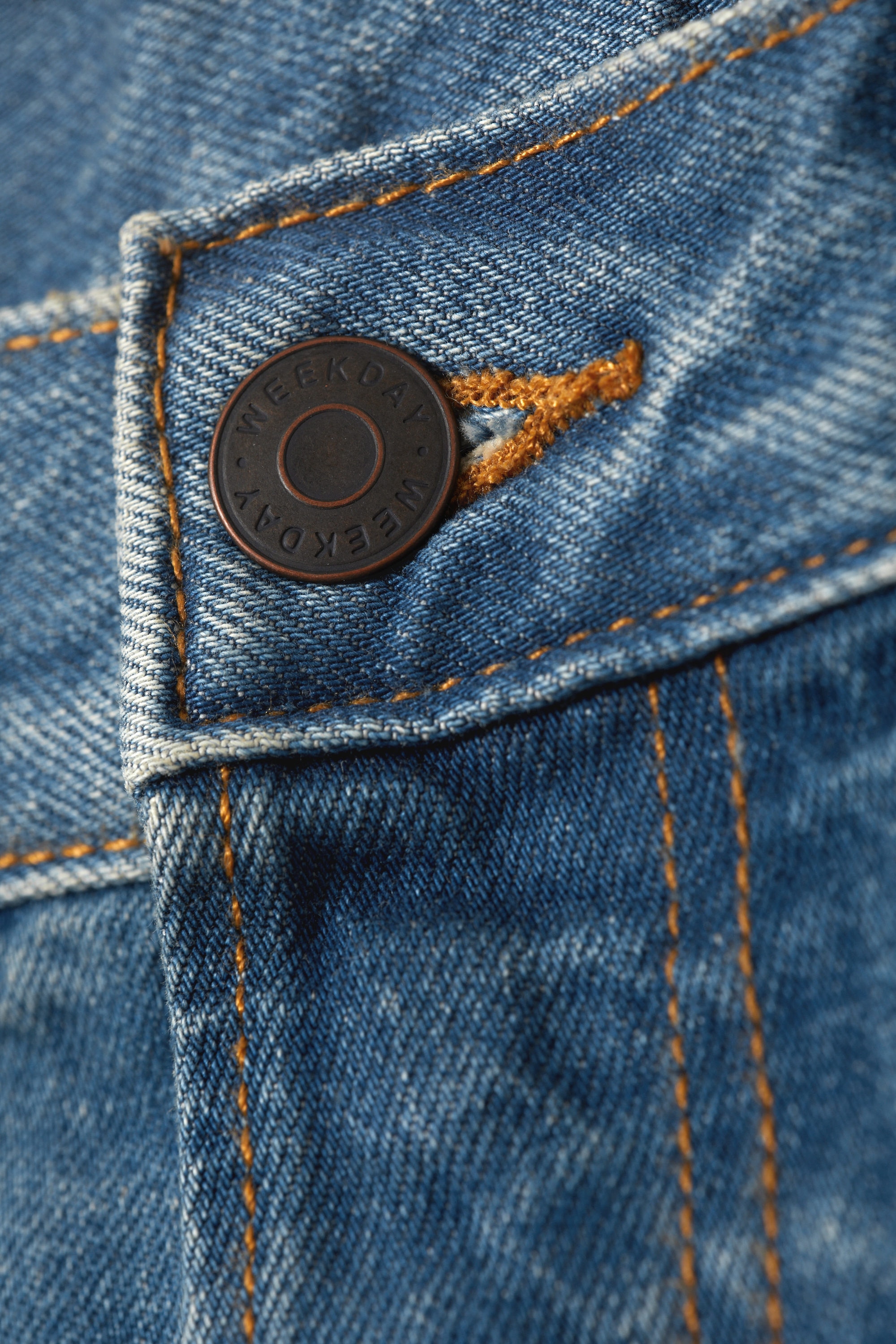 time loose bootcut leg jeans - Jackpot Blue - Medium Blue | Weekday WW