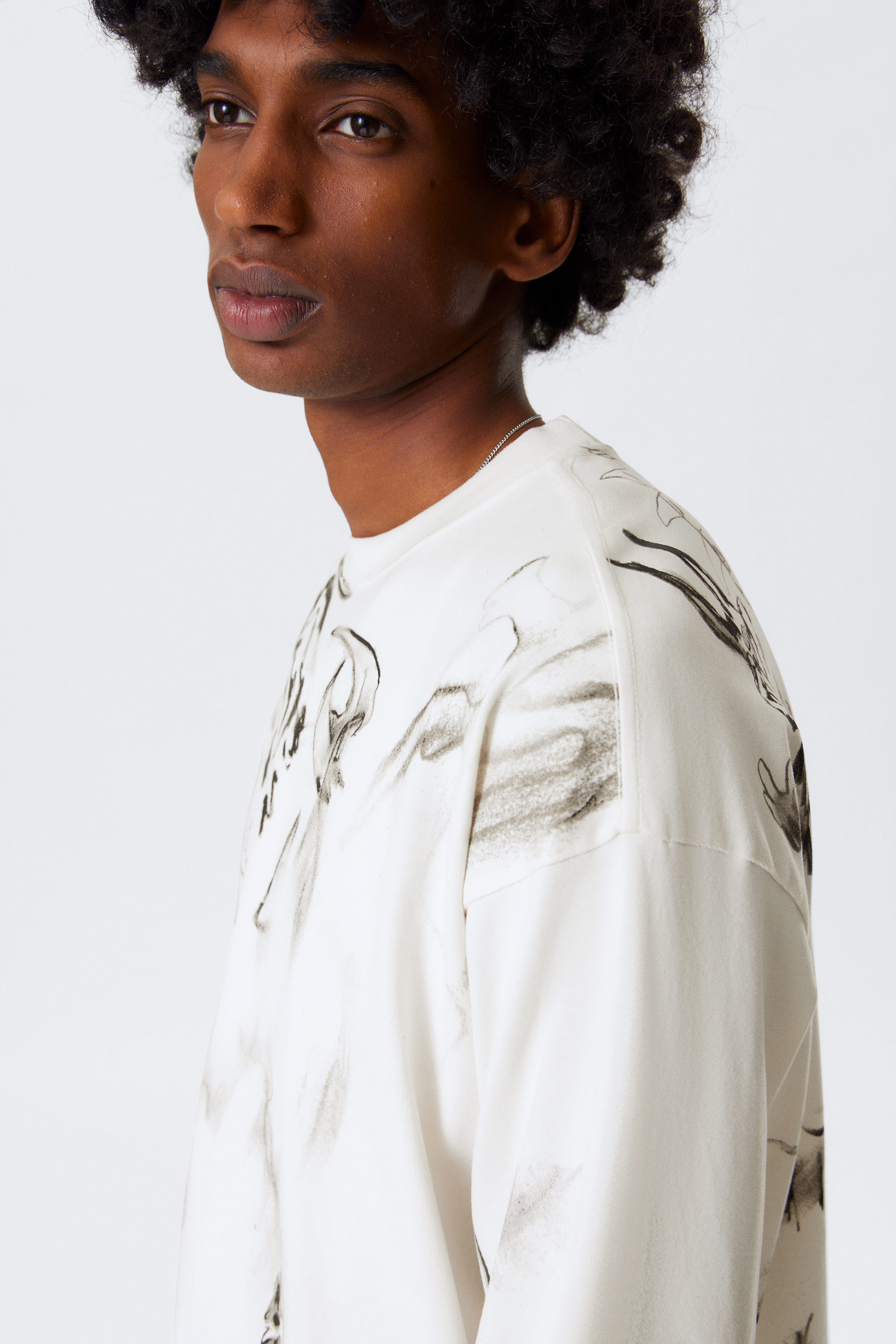 White - Sketch Book - Great Boxy Graphic Long Sleeve T-shirt - 2