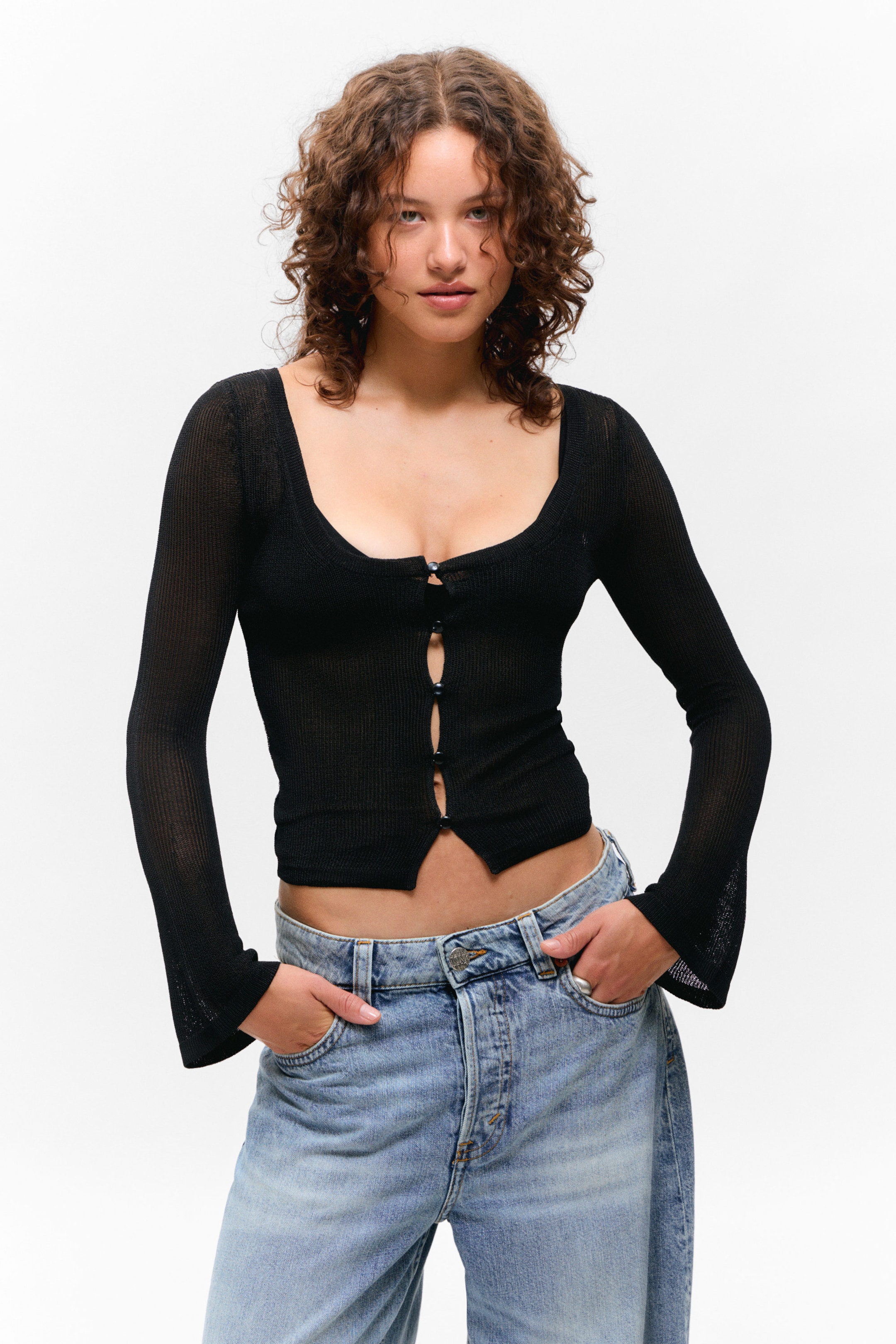 Schwarz - Grobstrick-Cardigan mit Knöpfen - 1