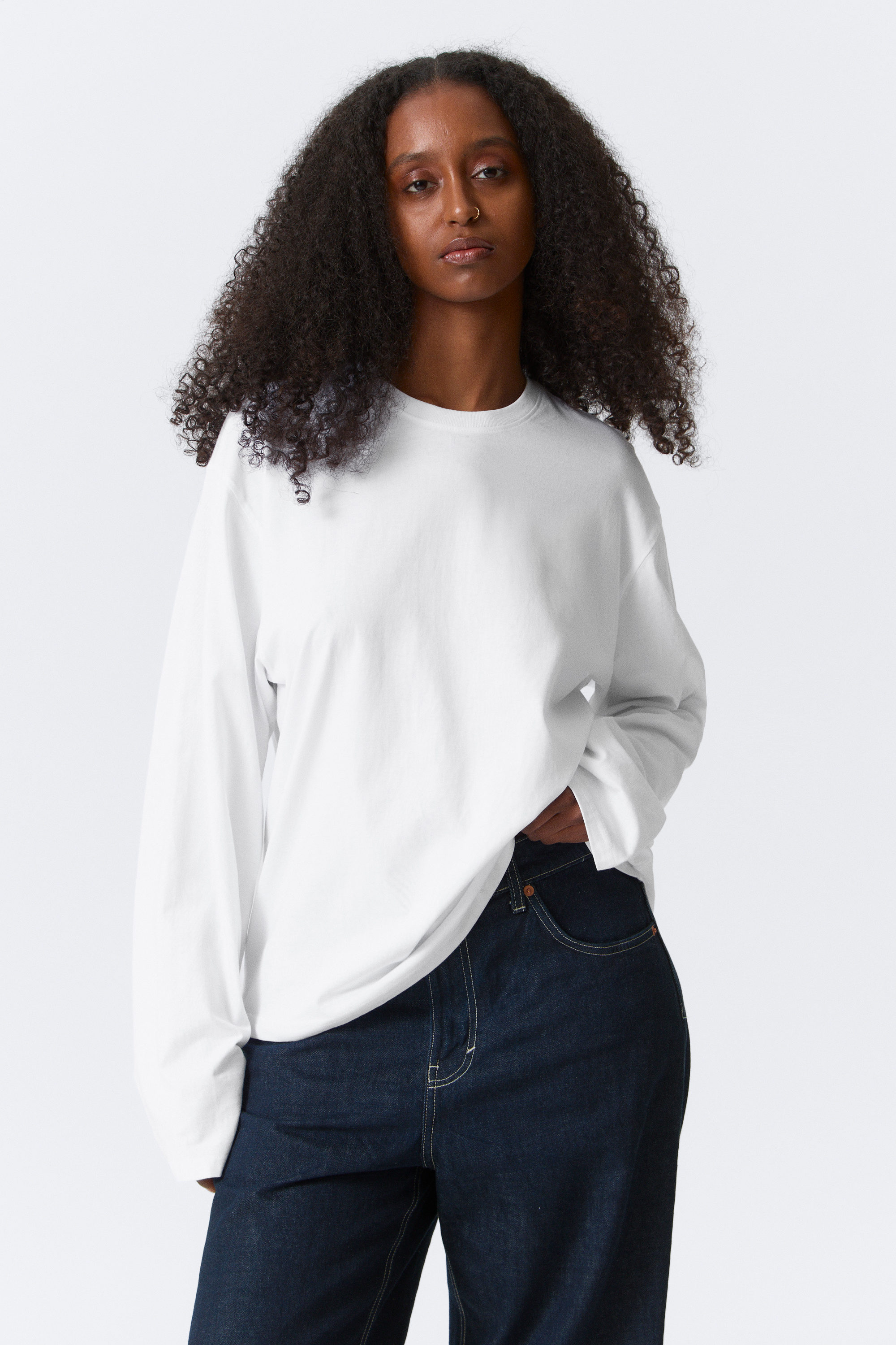 White - Long-Sleeved Boxy Cotton T-shirt - 1