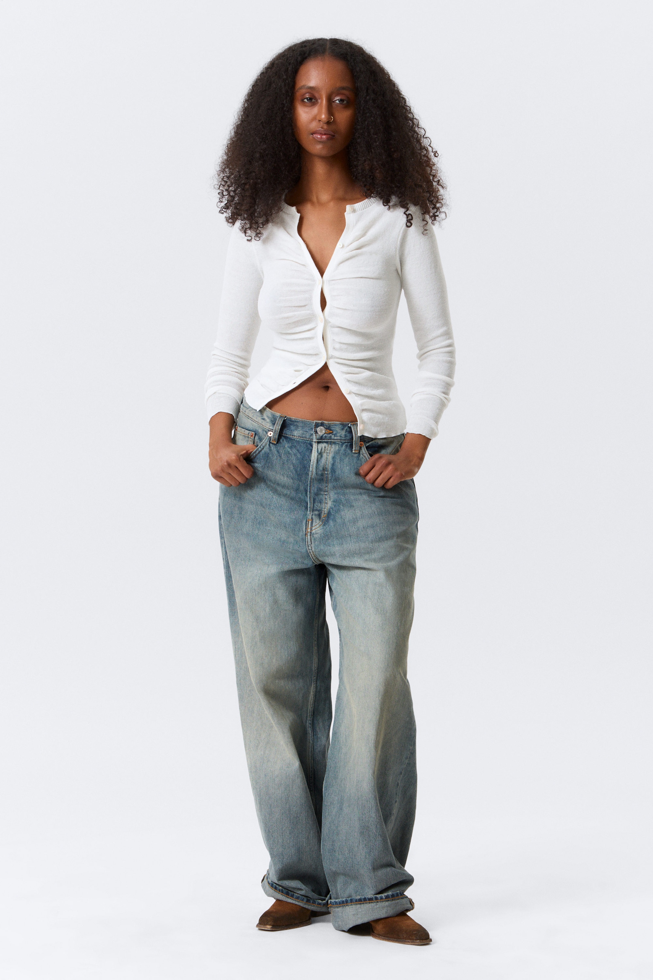 Offwhite - Schmaler Cardigan mit geraffter Knopfleiste - 2