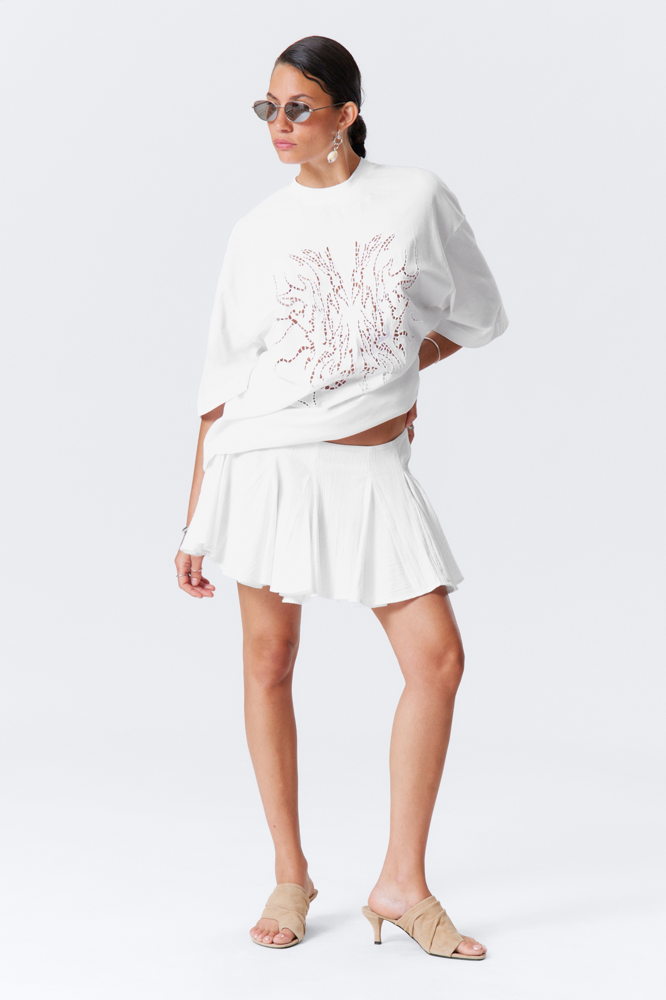 Zobacz większy obraz: Plisowana spódniczka mini z bawełny - Biały - ONA | H&M PL 1