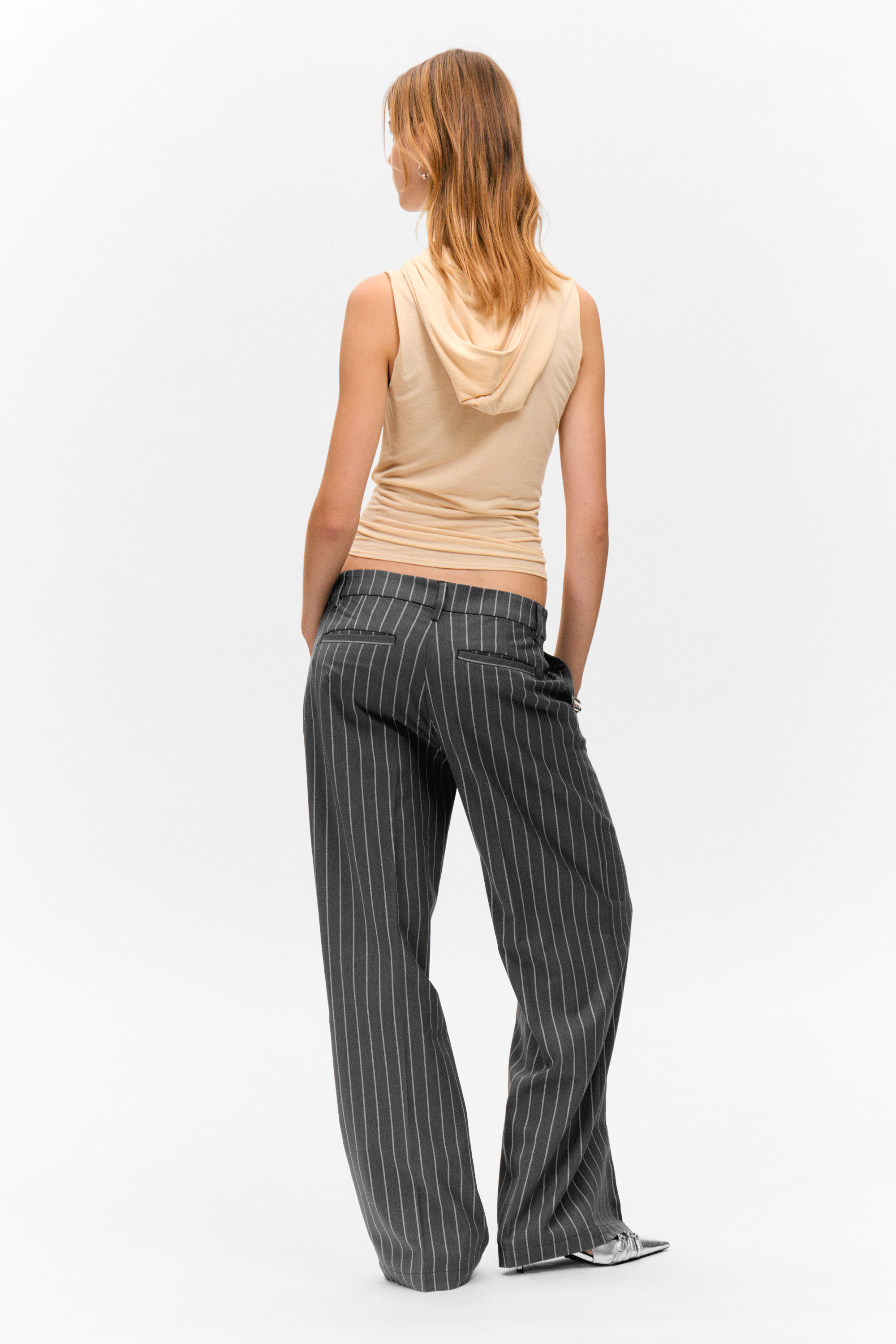Striped Dark Grey - Low Waisted Pleated Suiting Trousers - 3