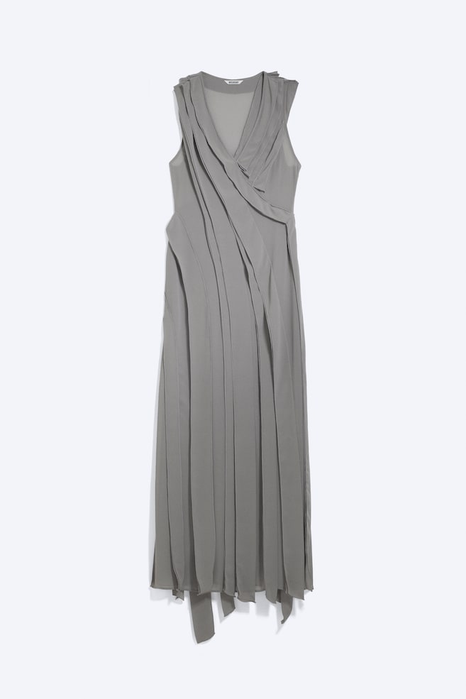 Drapiertes Kleid mit V-Ausschnitt - Staubiges Grau - 1