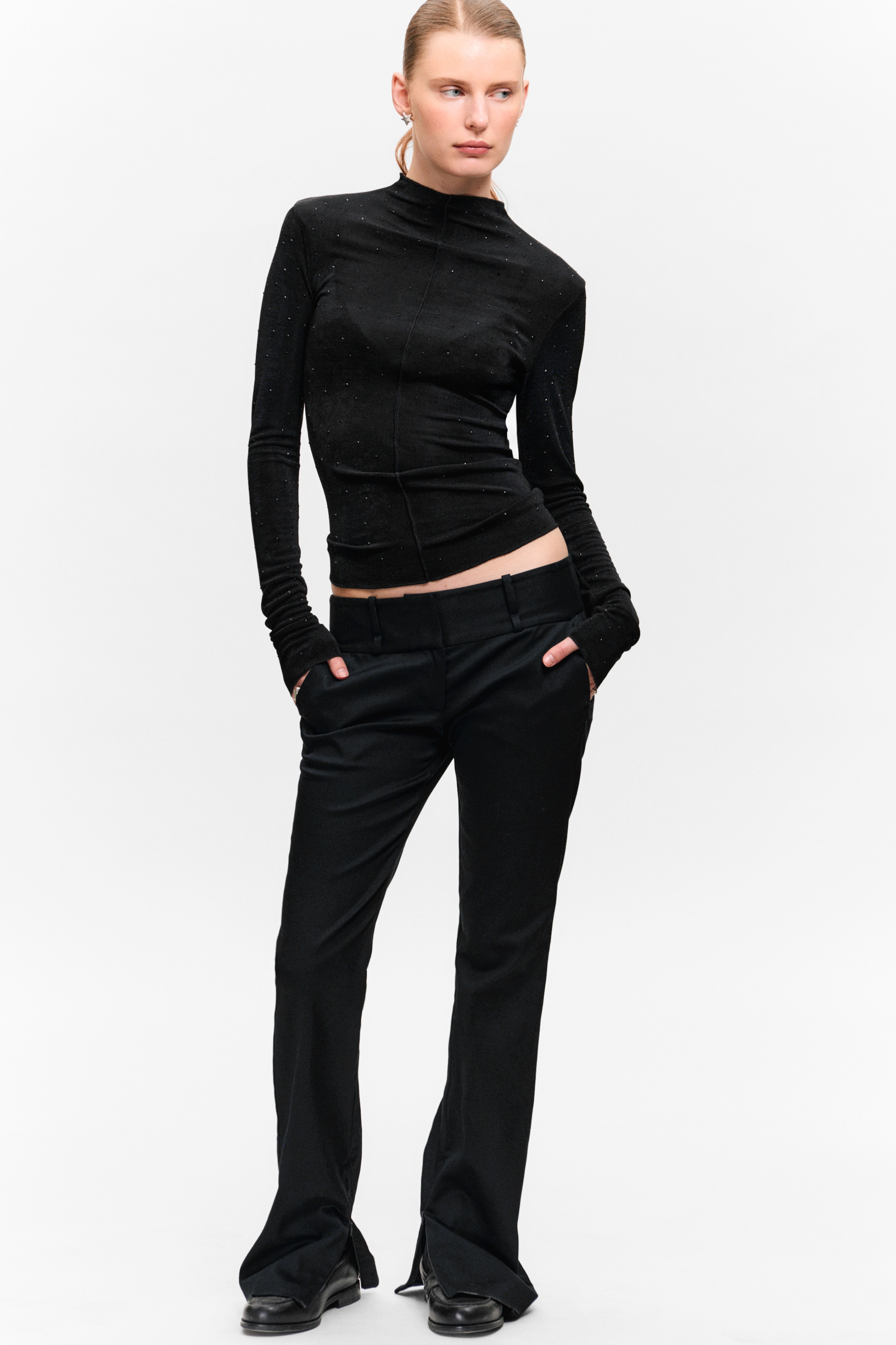 Agrandir l'image: Pantalon en satin à taille basse et ourlet zippé - Noir - FEMME | H&M FR 1