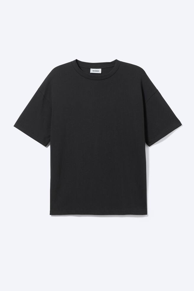 T-SHIRT MIT ENTSPANNTER PASSFORM - Schwarz/Weiß/Staubgrau/Gestreift in Weiß und Schwarz/Dunkelgrün/Helles, staubiges Khakigrün/Staubiges Mittelblau/Dunkelbraun/Weiß - Marineblau gestreift/Gewaschenes Dunkelgrün - 1