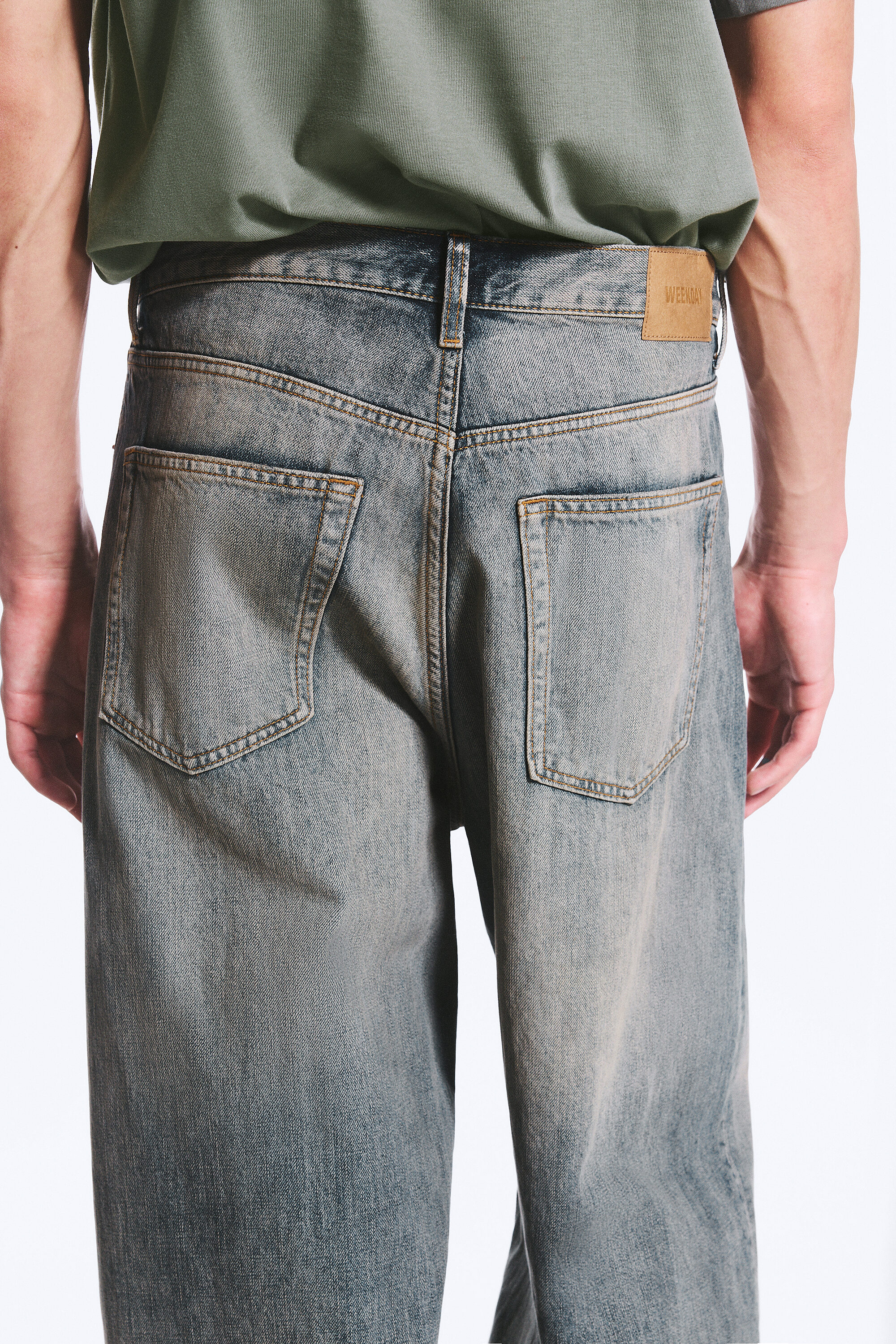 astro mid rise loose baggy unisex jeans - Arizona Blue - Medium
